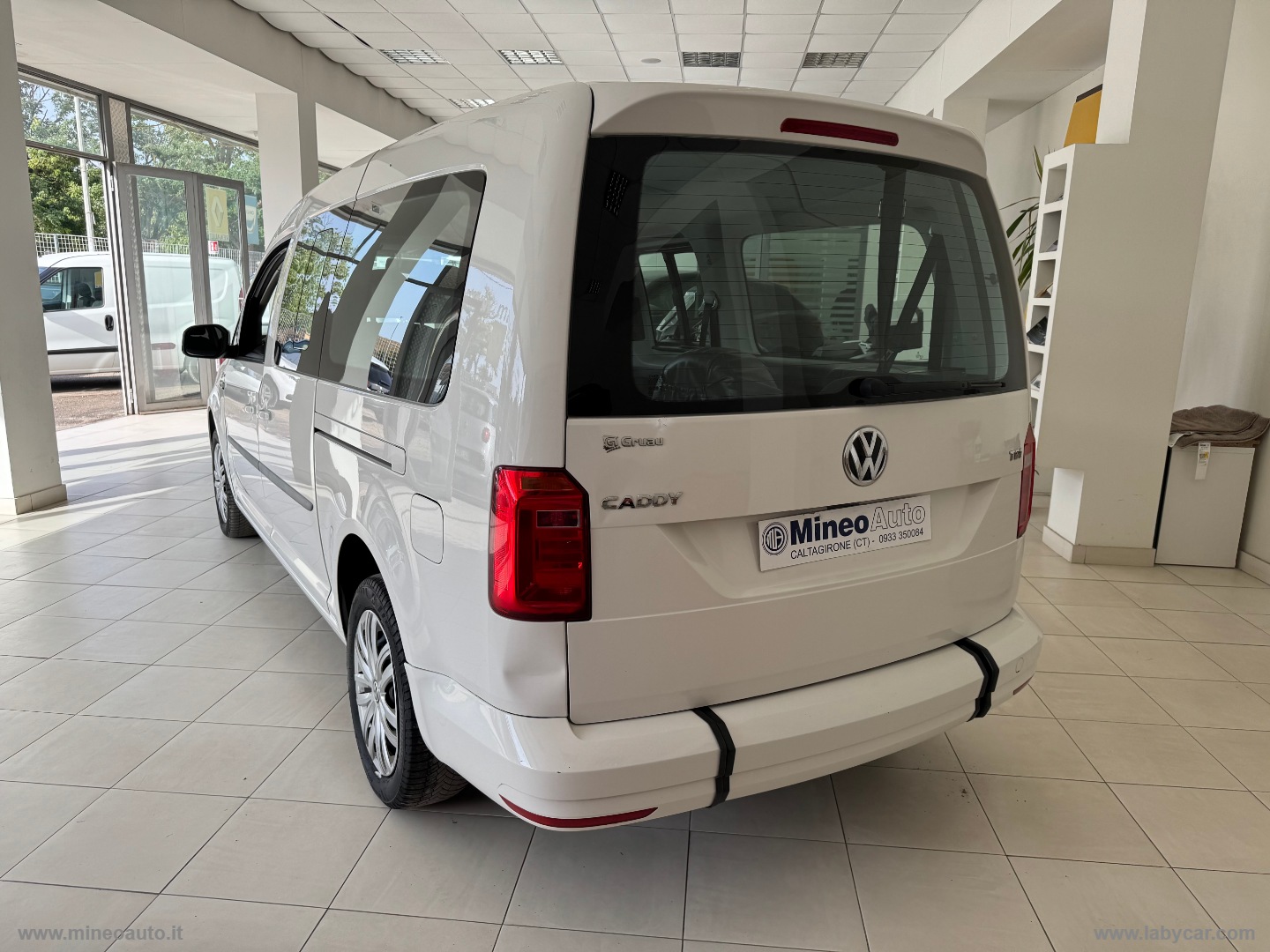2.0 TDI 102CV MAXI TRASPORTO DISABILE Volkswagen Caddy 2.0 TDI 102 CV Maxi Trasporto Disabile - immagine 3