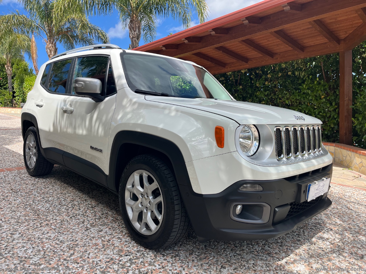 Renegade 1.6 Mjt 120CV Limited - immagine 3