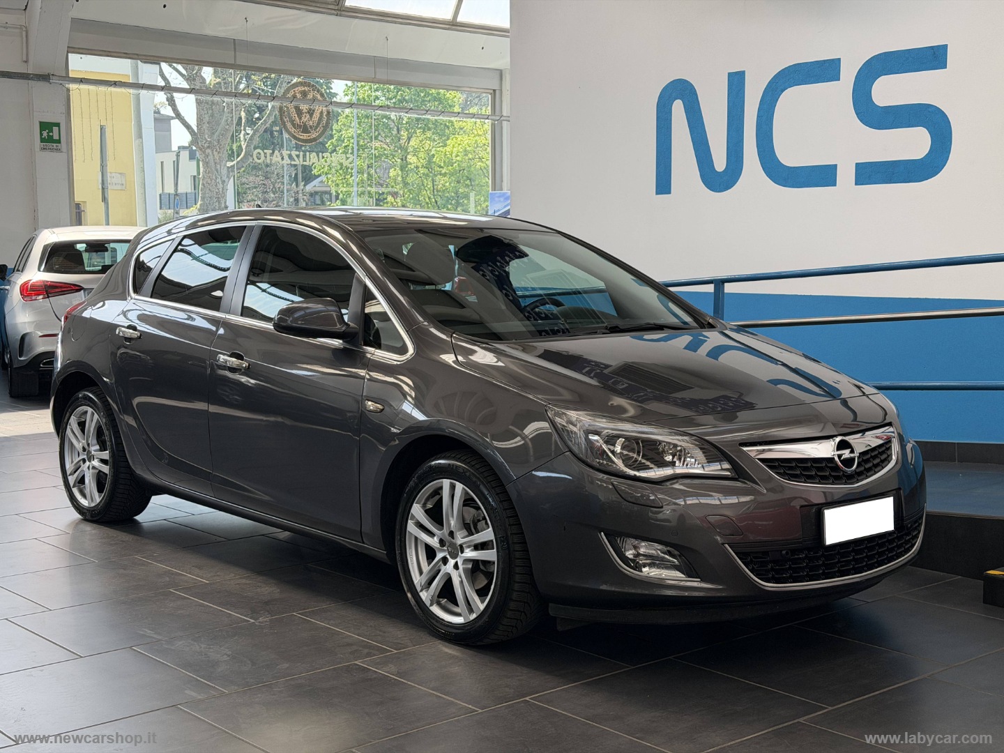 Astra 1.4 T 140 CV 5p. Cosmo - immagine 3