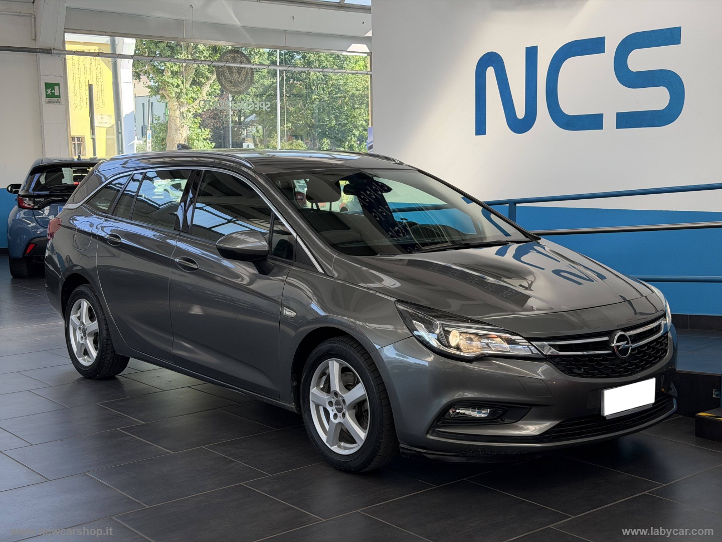Astra 1.6 BiTurbo CDTi S&S ST Dynamic - immagine 3