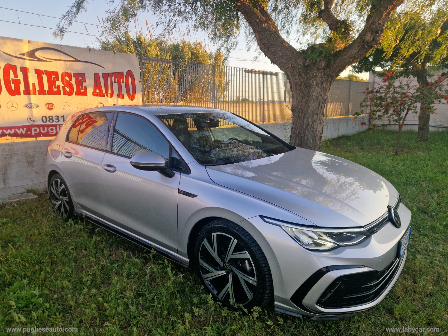 Golf 2.0 TDI 150 CV DSG R-Line - immagine 3