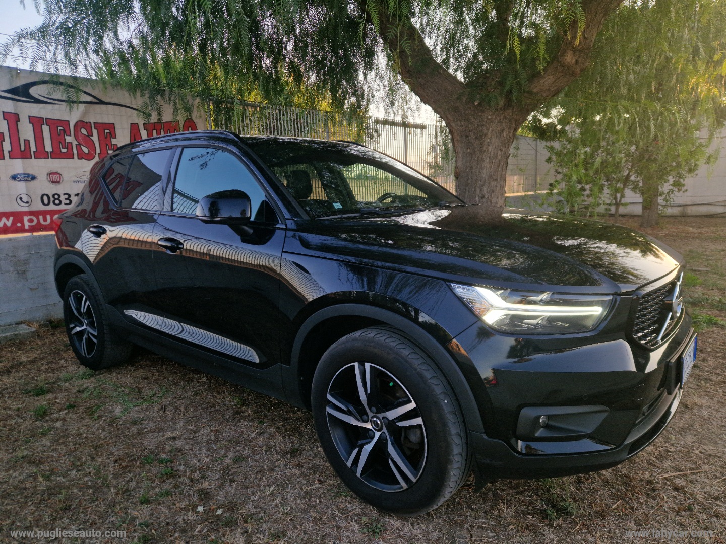 XC40 D3 AWD Geartronic R-design - immagine 3