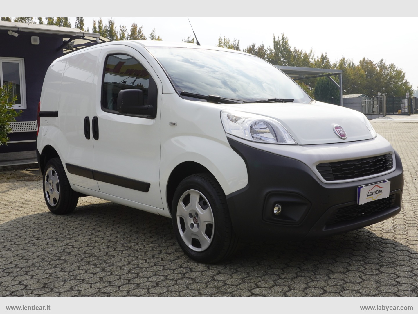 Fiorino 1.4 8V CNG 70CV Cargo SX Metano - immagine 3