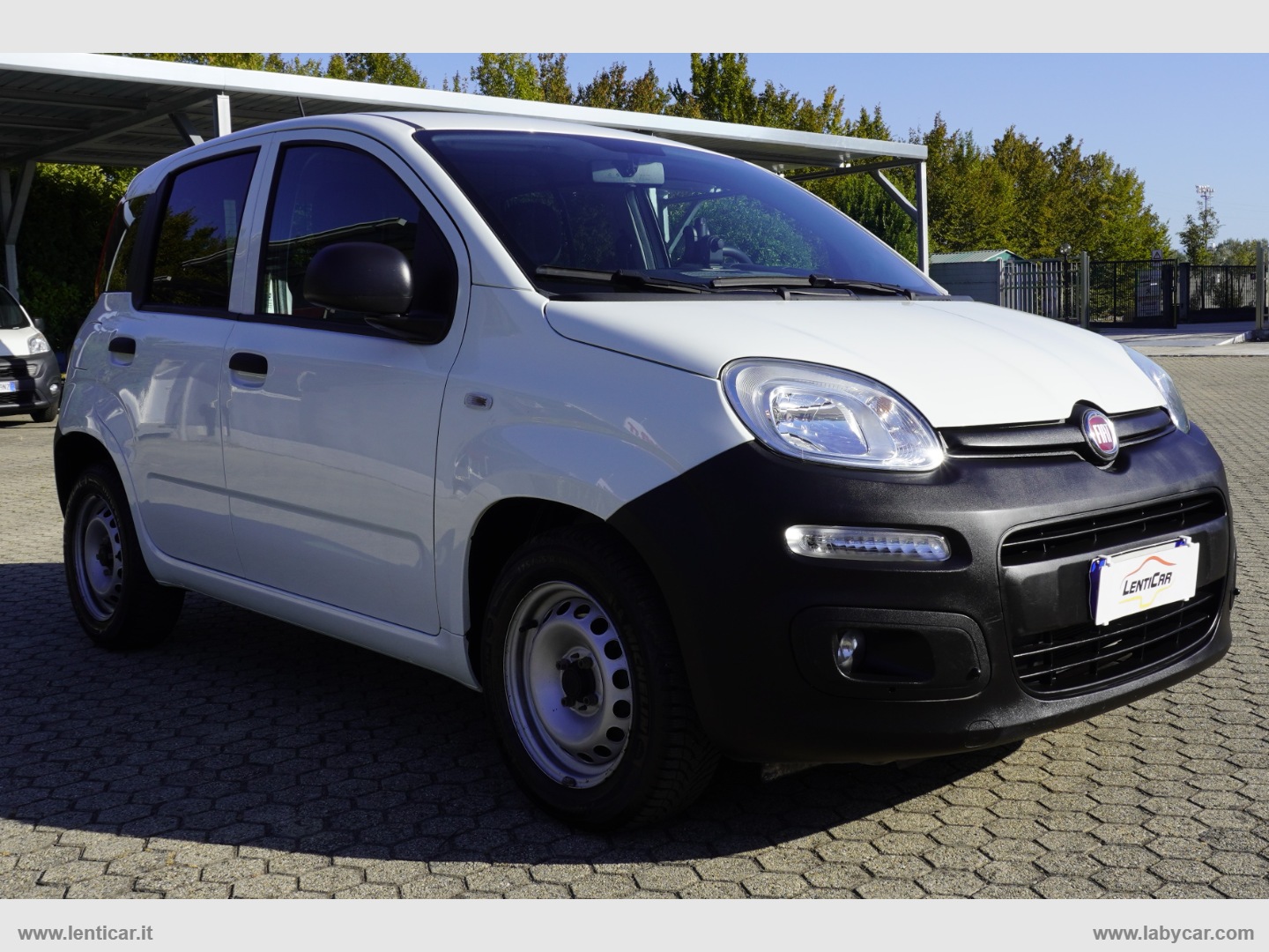 Panda 1.0 S&S Hybrid Van 2 posti solo Km 26.000 - immagine 3