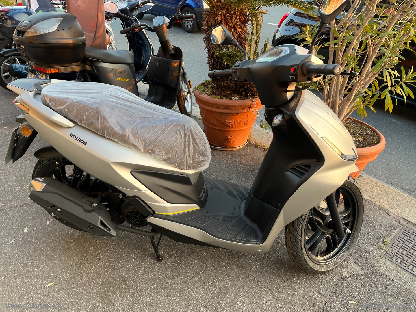 MOTRON VENTURA 125 - immagine 3