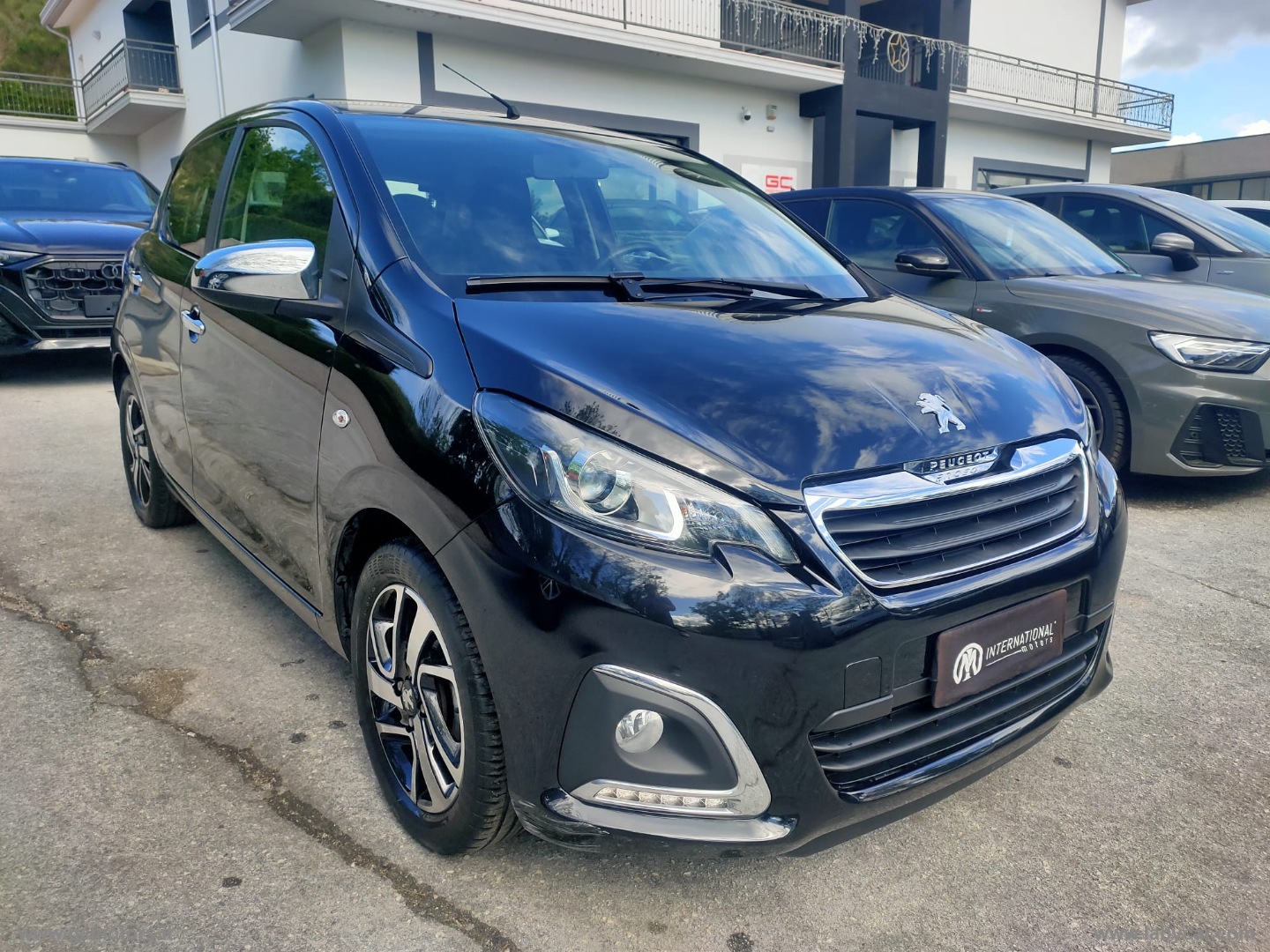 Peugeot 108 108 VTi 72 S&S 5 porte Allure - Immagine 3