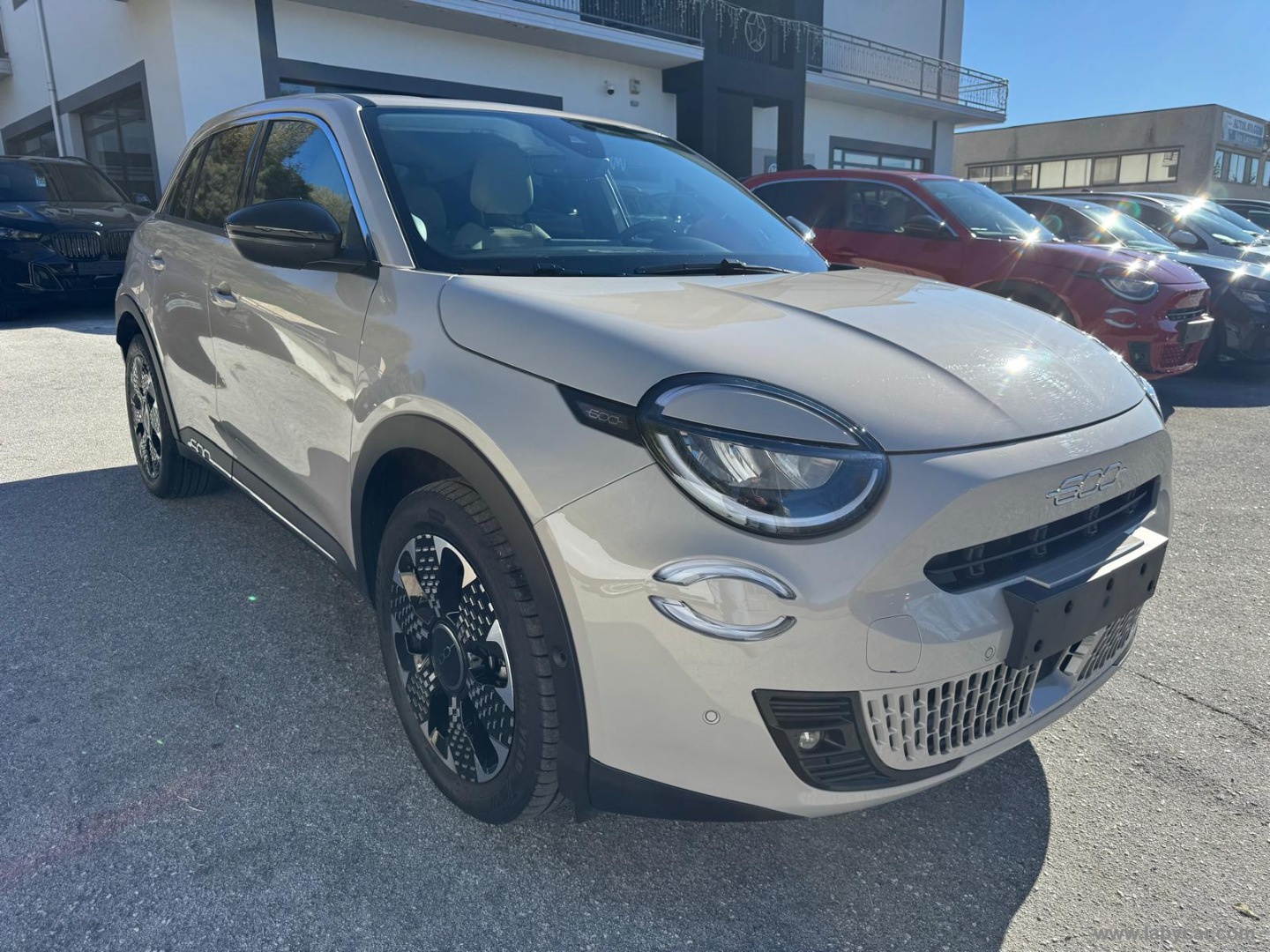 Fiat 600 Hybrid MHEV La Prima - Immagine 3