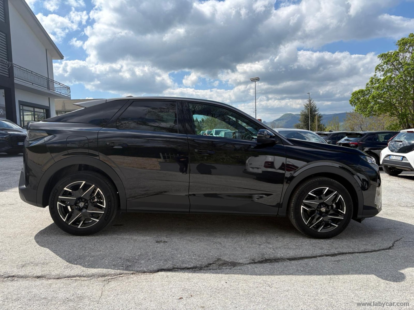 3008 Hybrid 136 e-DCS6 Allure - immagine 3