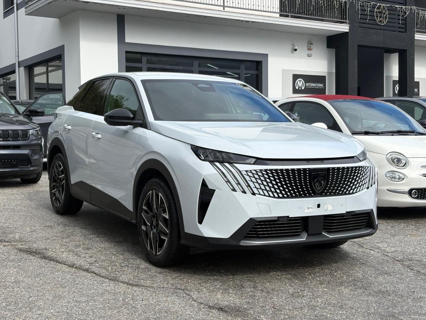 3008 Hybrid 136 e-DCS6 Allure - immagine 3