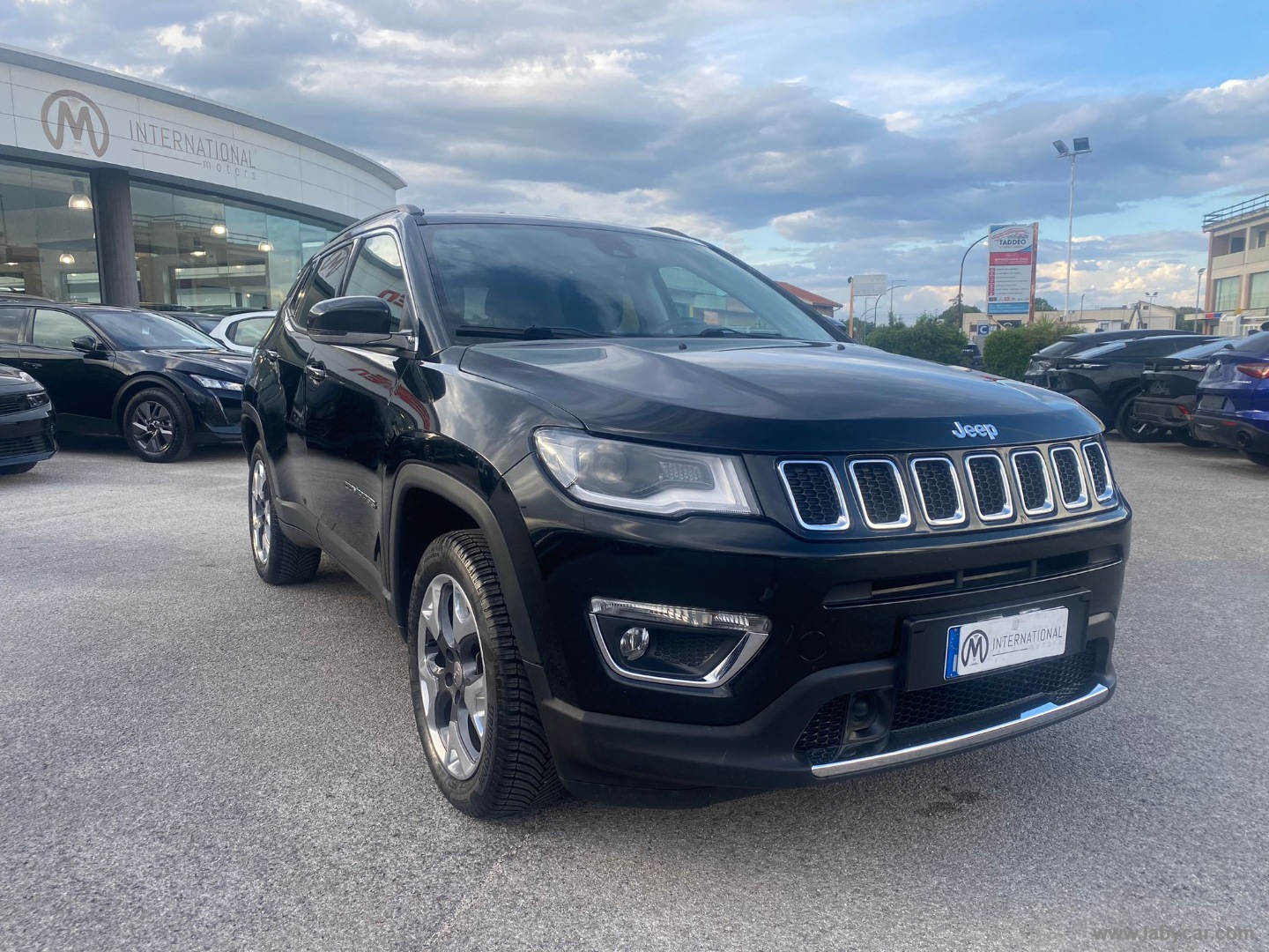 Compass 2.0 Mjt II aut. 4WD Limited - immagine 3