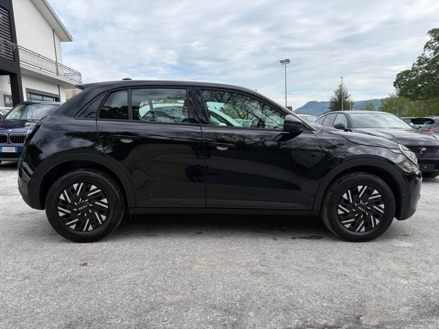 600 Hybrid MHEV - immagine 3