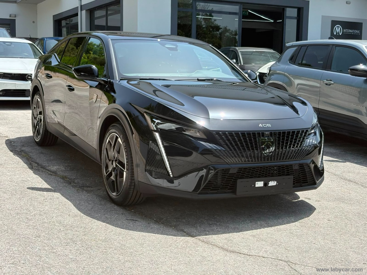 Peugeot 408 Hybrid 145 e-DCS6 GT - Immagine 3