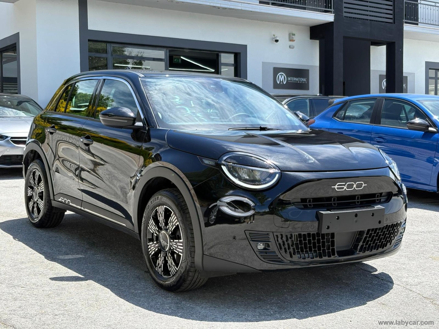 600 Hybrid 145 CV DCT MHEV Icon - immagine 3