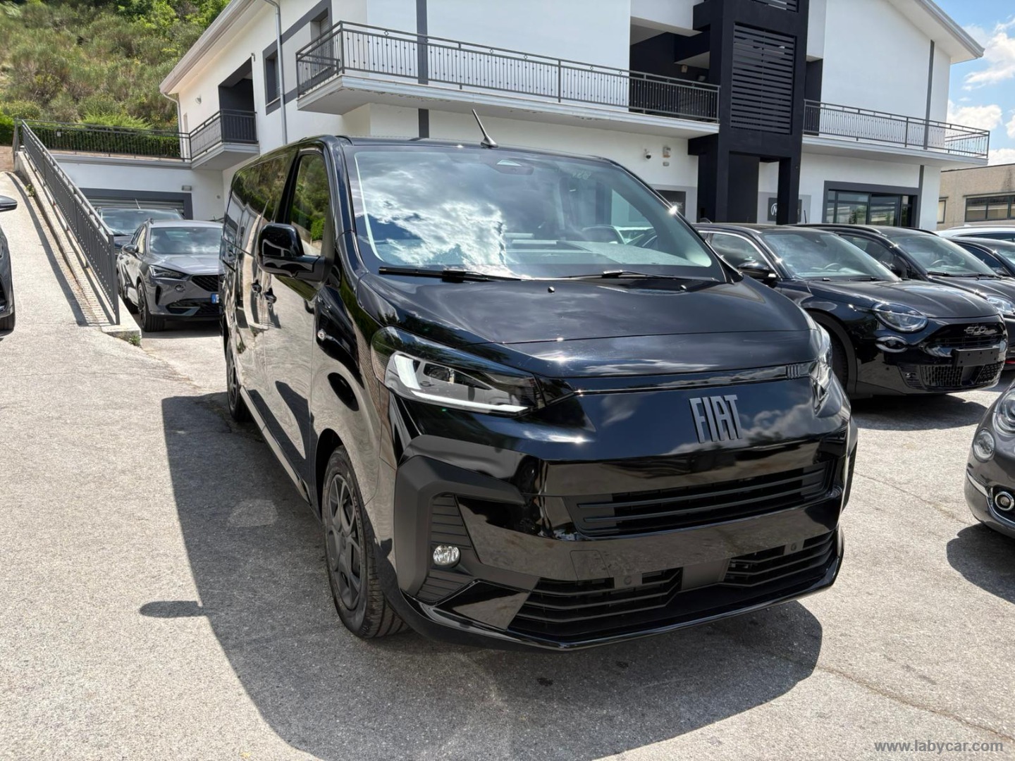 Fiat Ulysse 2.2 Multijet 180 CV S&S AT8 L3 - Immagine 3