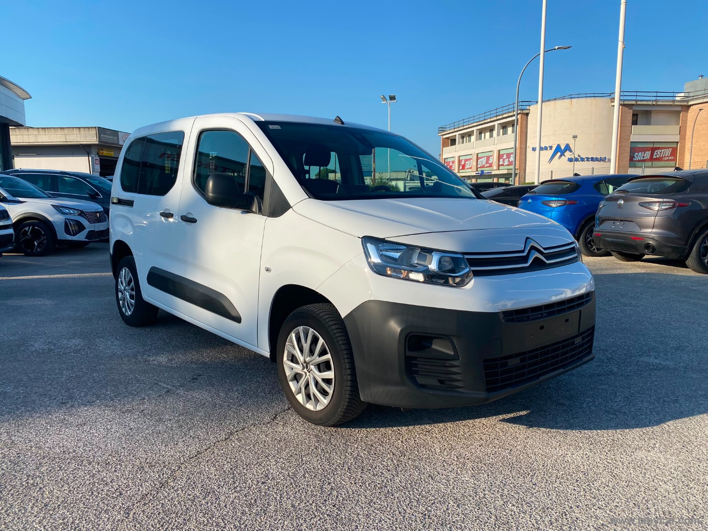 Citroën BERLINGO BlueHDi 100 S&S Combi Live - Immagine 3