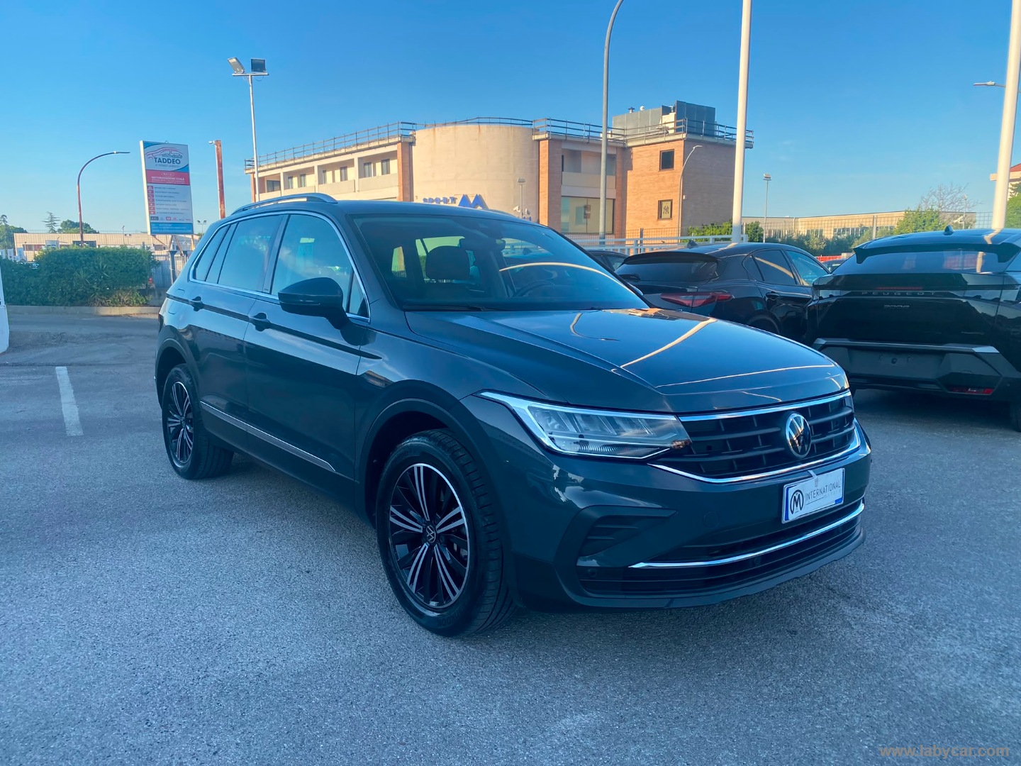 Volkswagen Tiguan 1.4 TSI eHYBRID DSG Life - Immagine 3