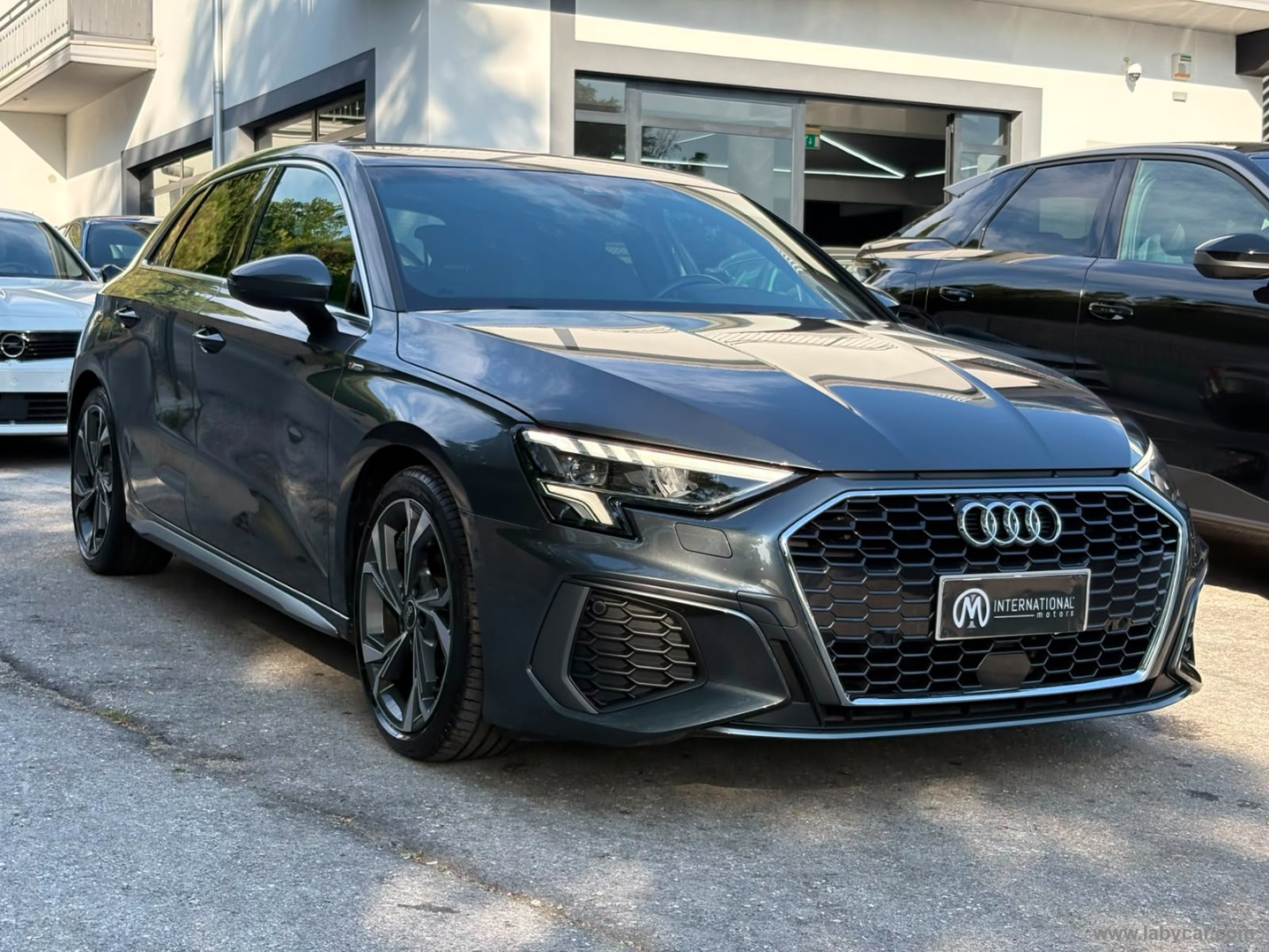 Audi A3 SPB 30 TDI S tronic S line edition - Immagine 3