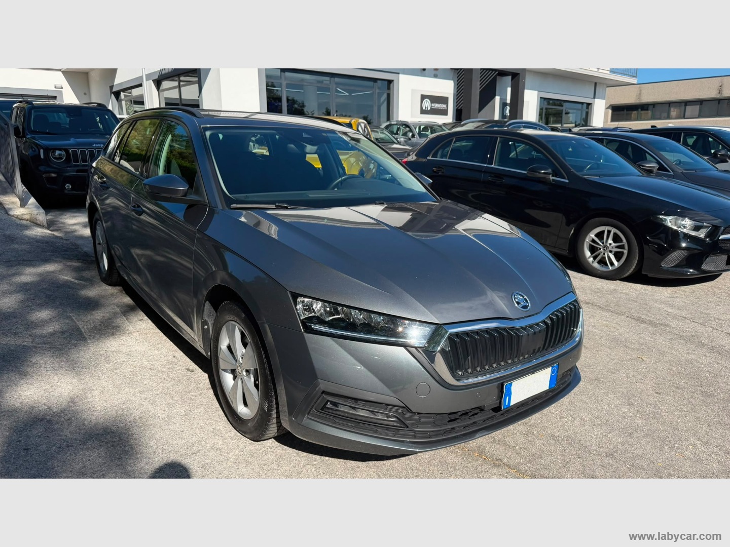 Skoda Octavia 2.0 TDI SCR 150CV DSG Wag. Style - Immagine 3