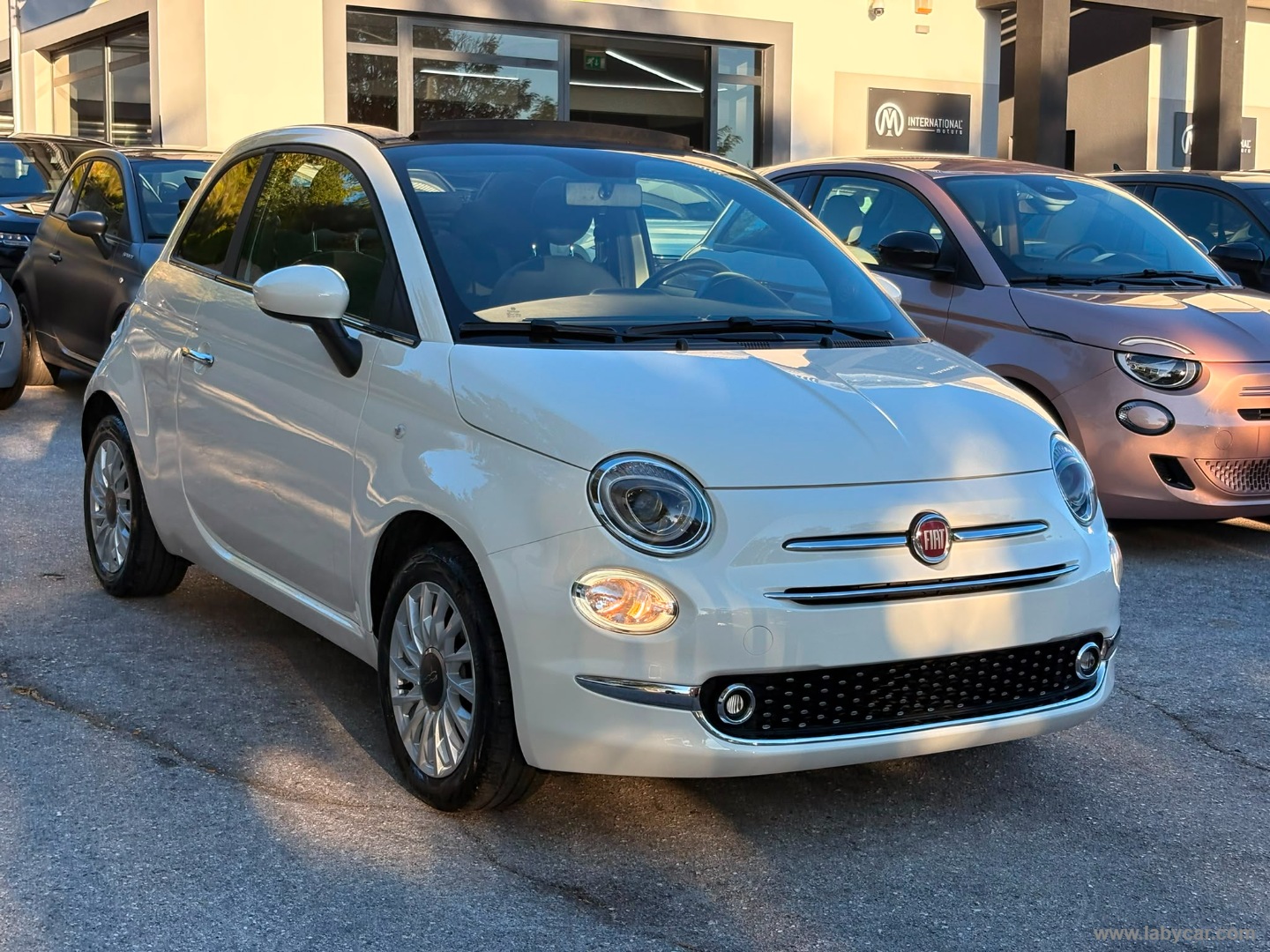 Fiat 500 C 1.0 Hybrid Dolcevita - Immagine 3