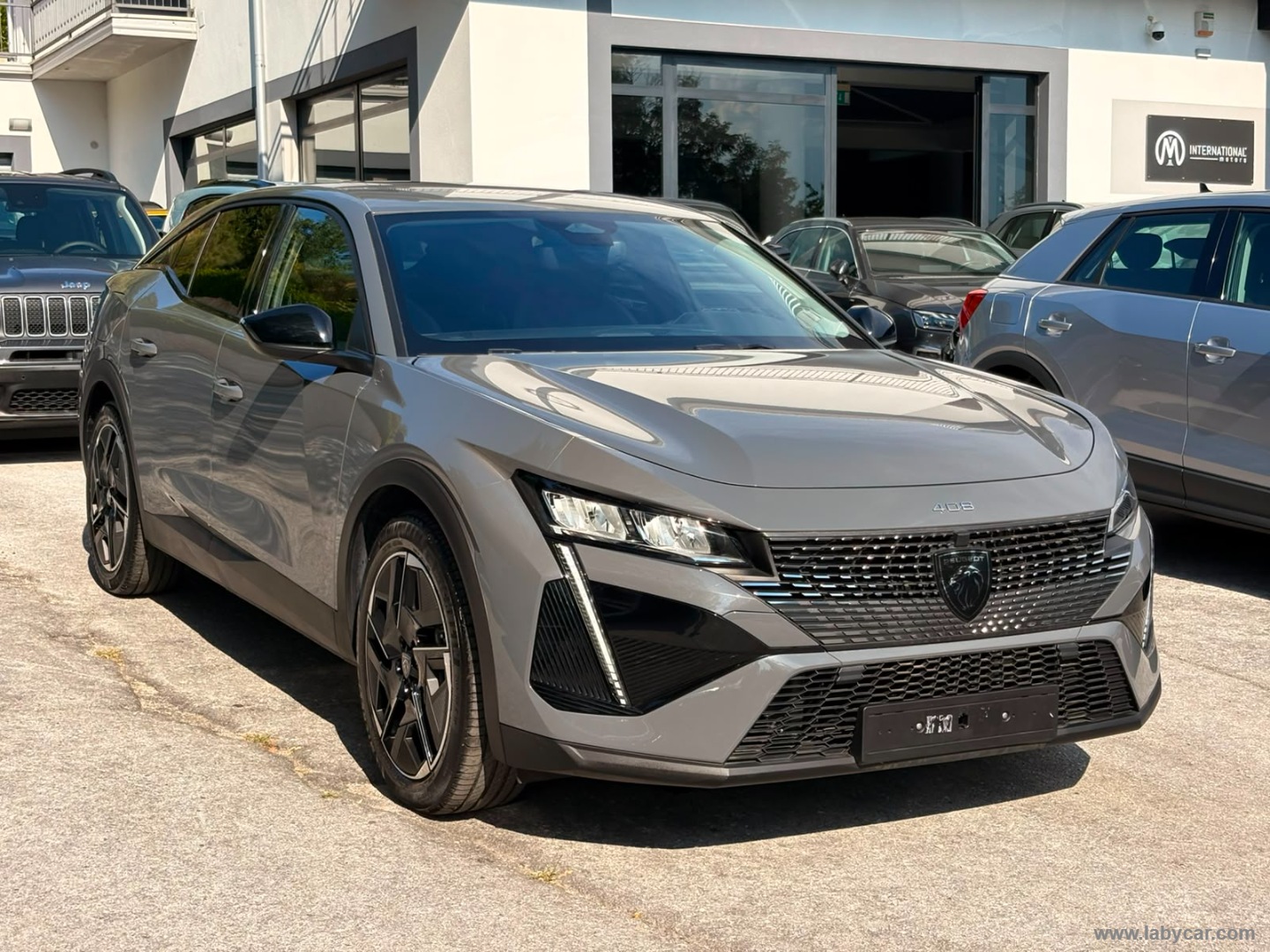 Peugeot 408 Plug-in Hybrid 225 e-EAT8 Allure - Immagine 3