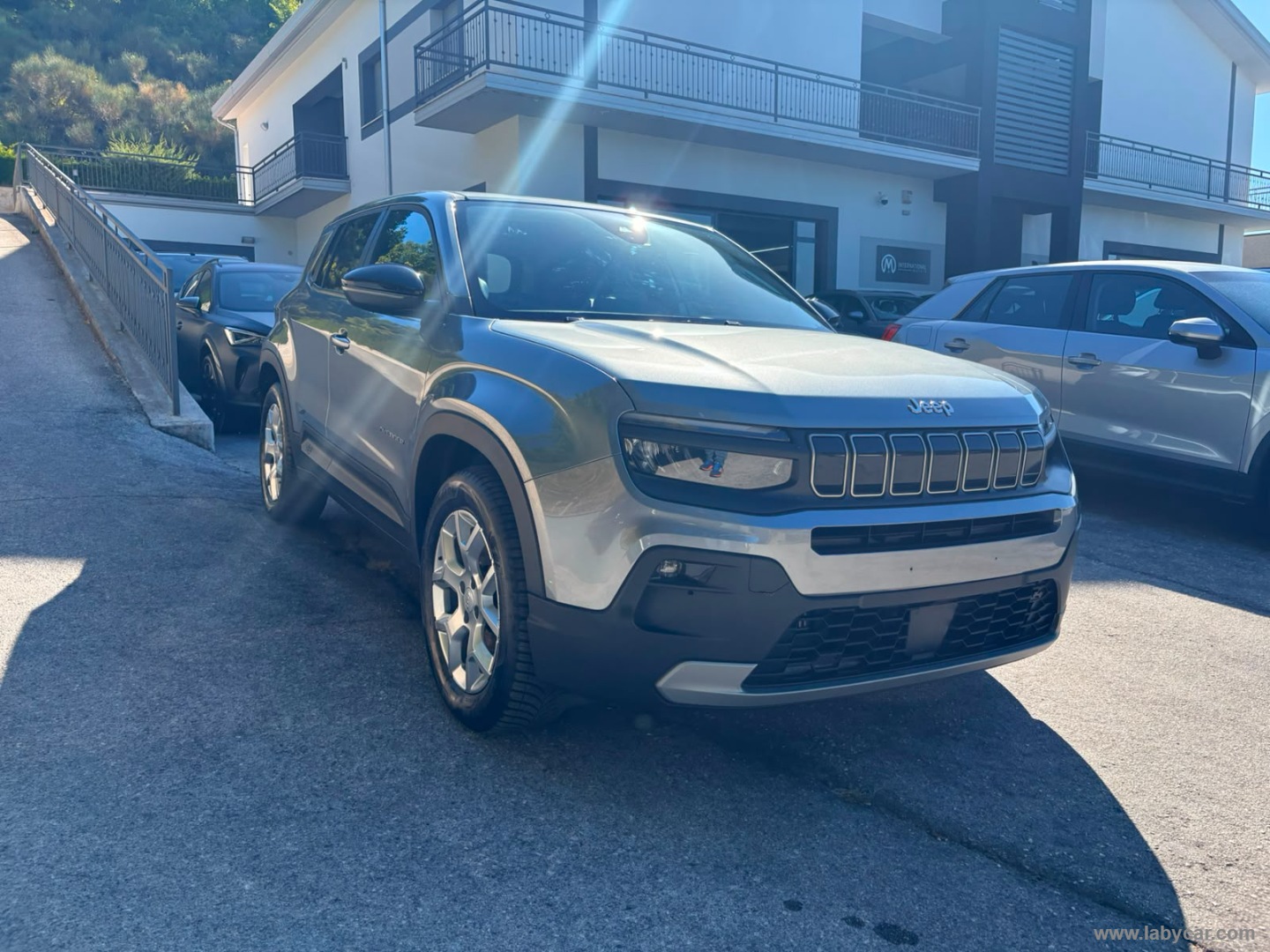 Jeep Avenger 1.2 Turbo Altitude - Immagine 3