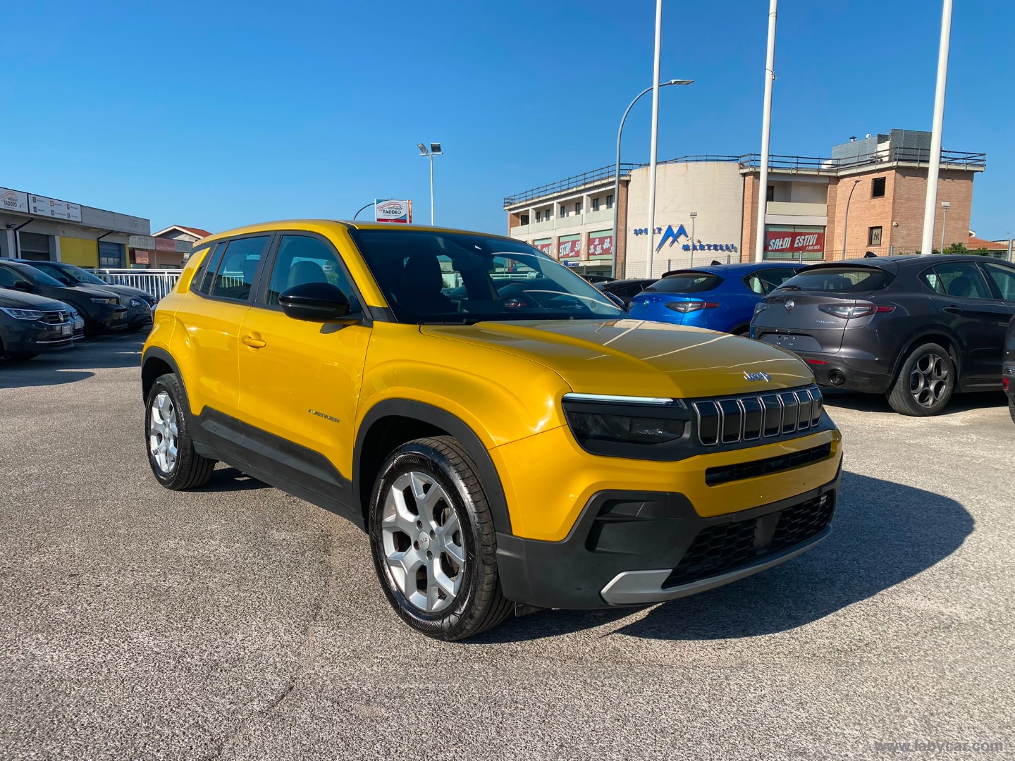 Jeep Avenger 1.2 Turbo Altitude - Immagine 3