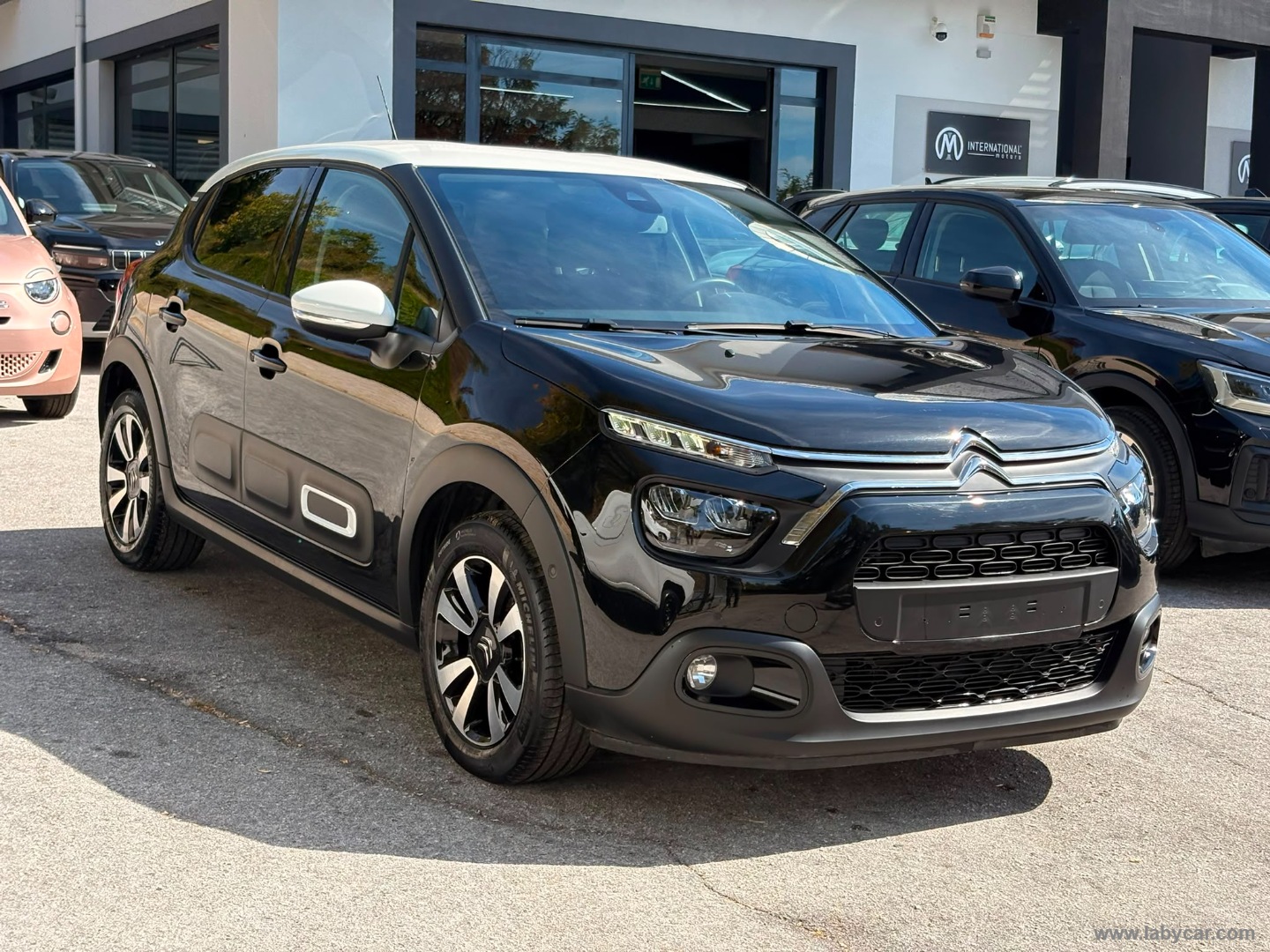 Citroën C3 PureTech 110 S&S Shine - Immagine 3