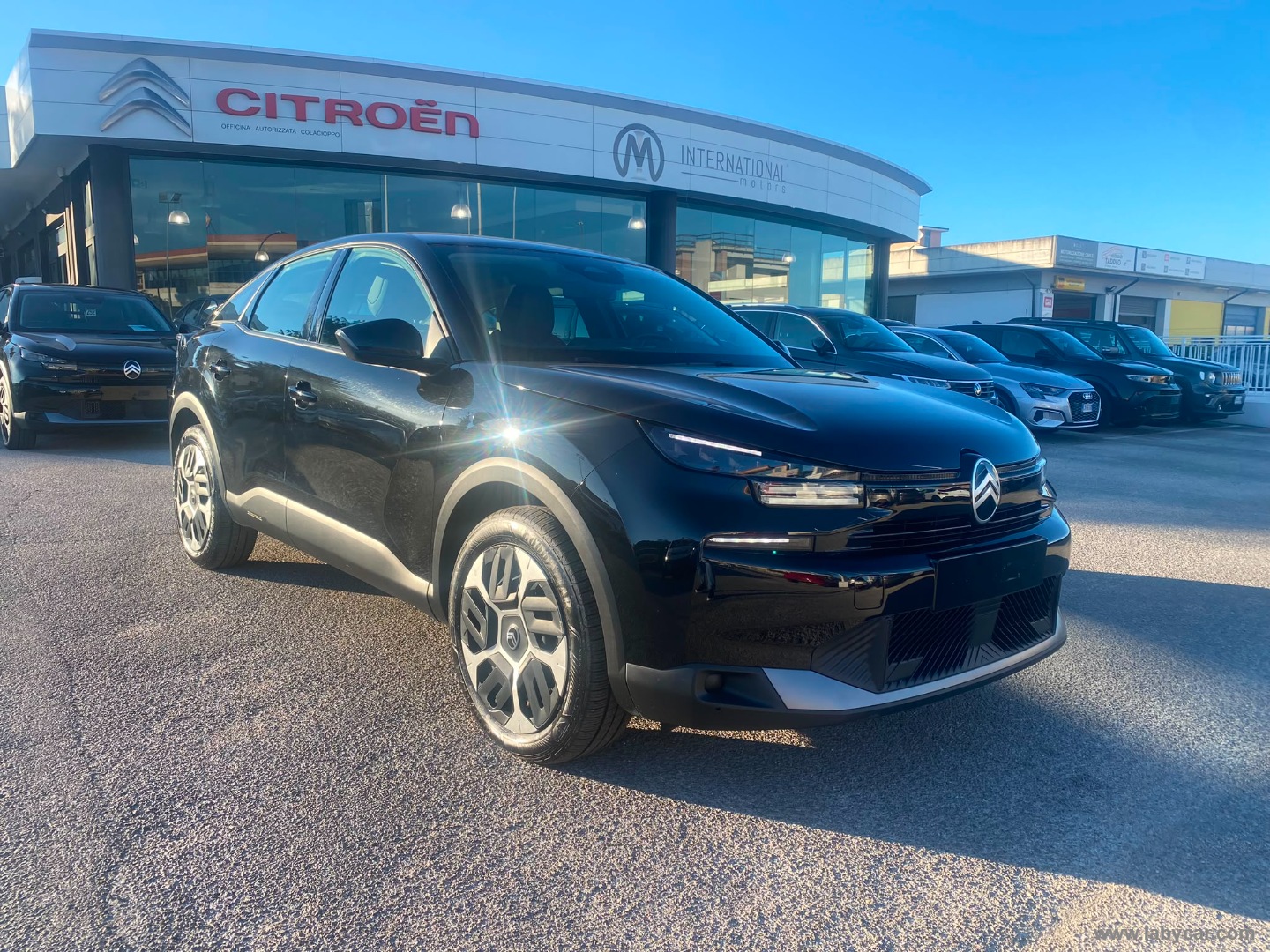 Citroën C4 Hybrid 145 e-DCS6 Plus - Immagine 3