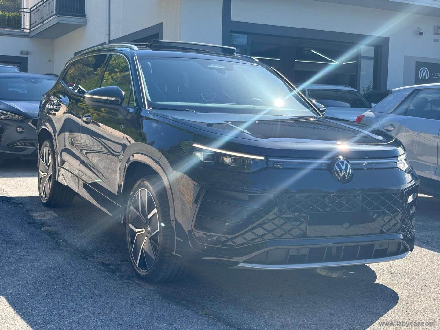 Volkswagen TAYRON 2.0 TDI SCR 193CV 4Motion DSG R-Line Pl. - Immagine 3