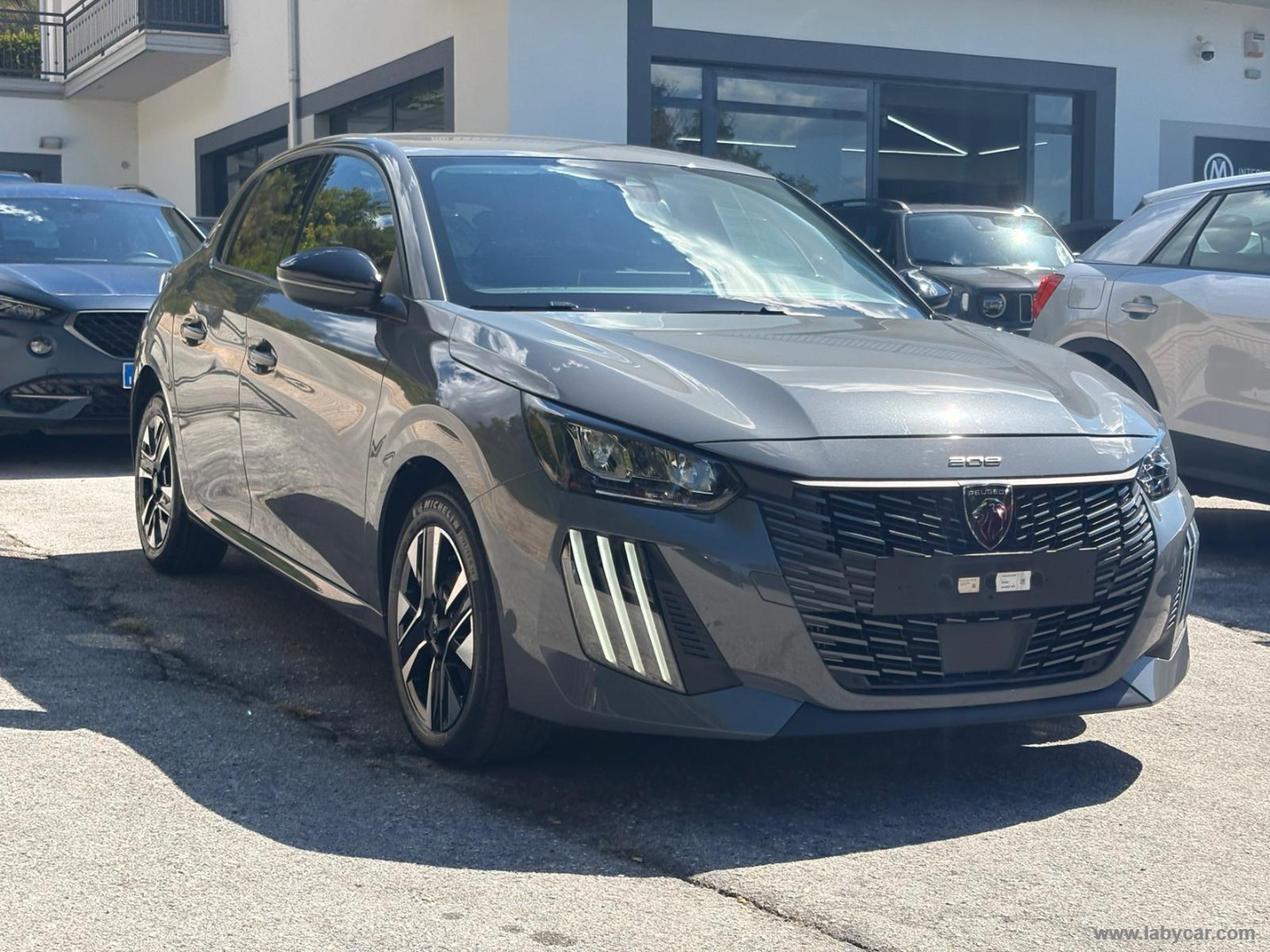 Peugeot 208 Hybrid 110 e-DCS6 Allure - Immagine 3