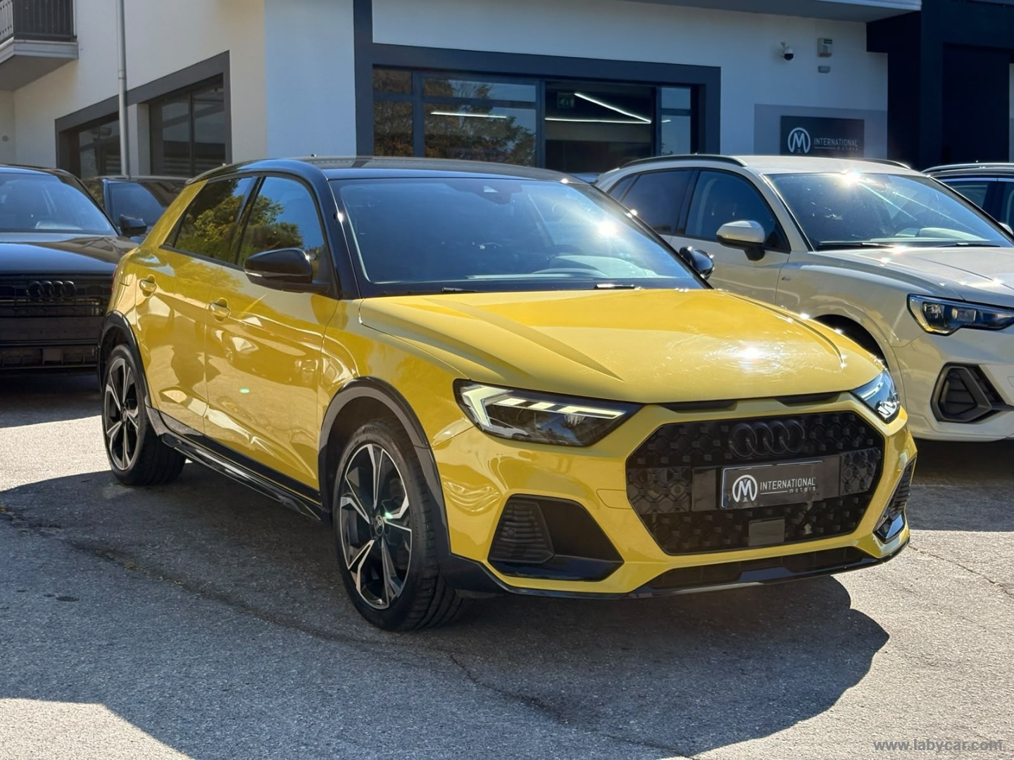 Audi A1 allstreet 30 TFSI S tr. Id. Contrast - Immagine 3