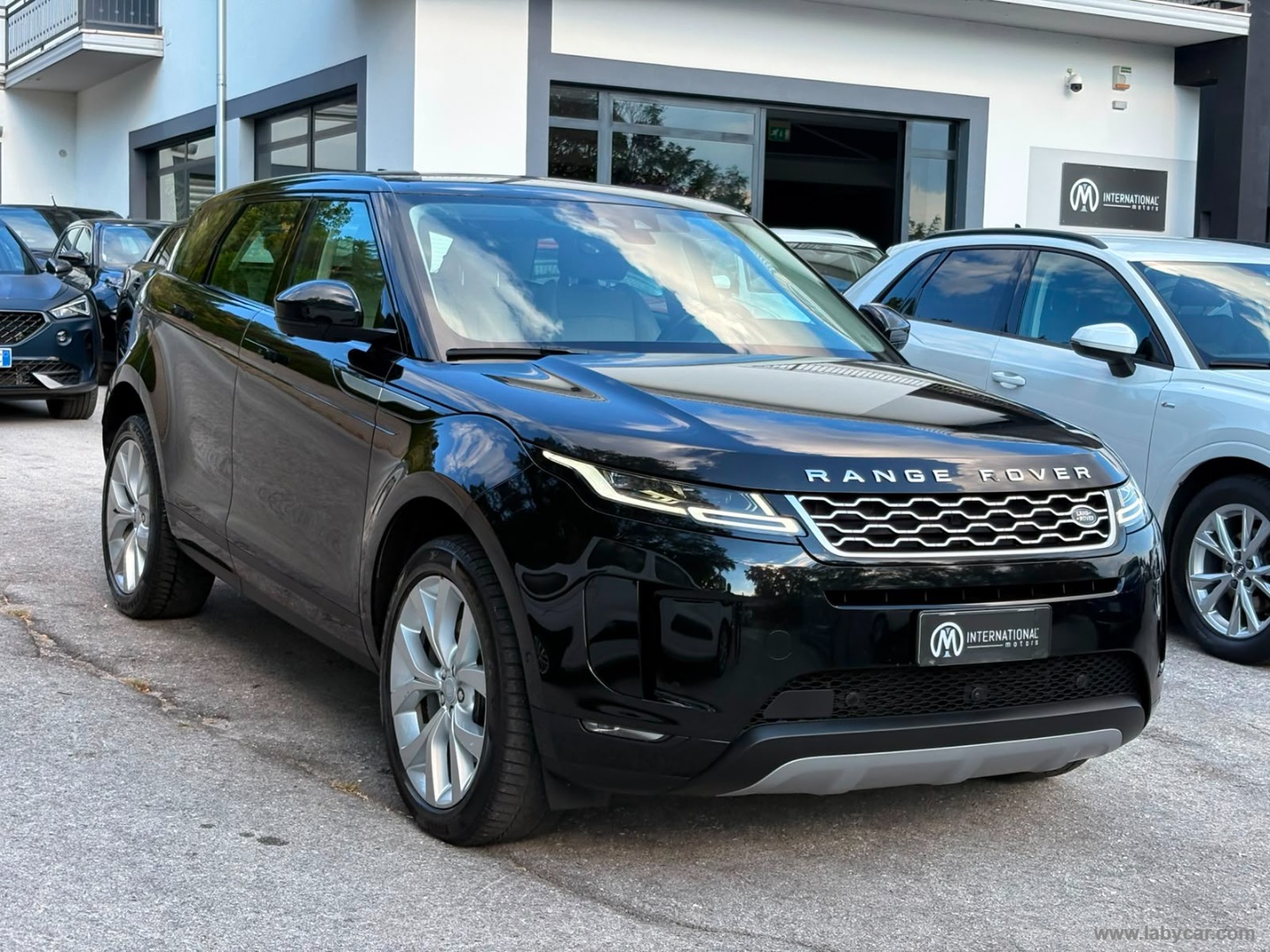 Land Rover Range Rover Evoque RR Evoque 1.5 PHEV 300 CV AWD Auto SE - Immagine 3