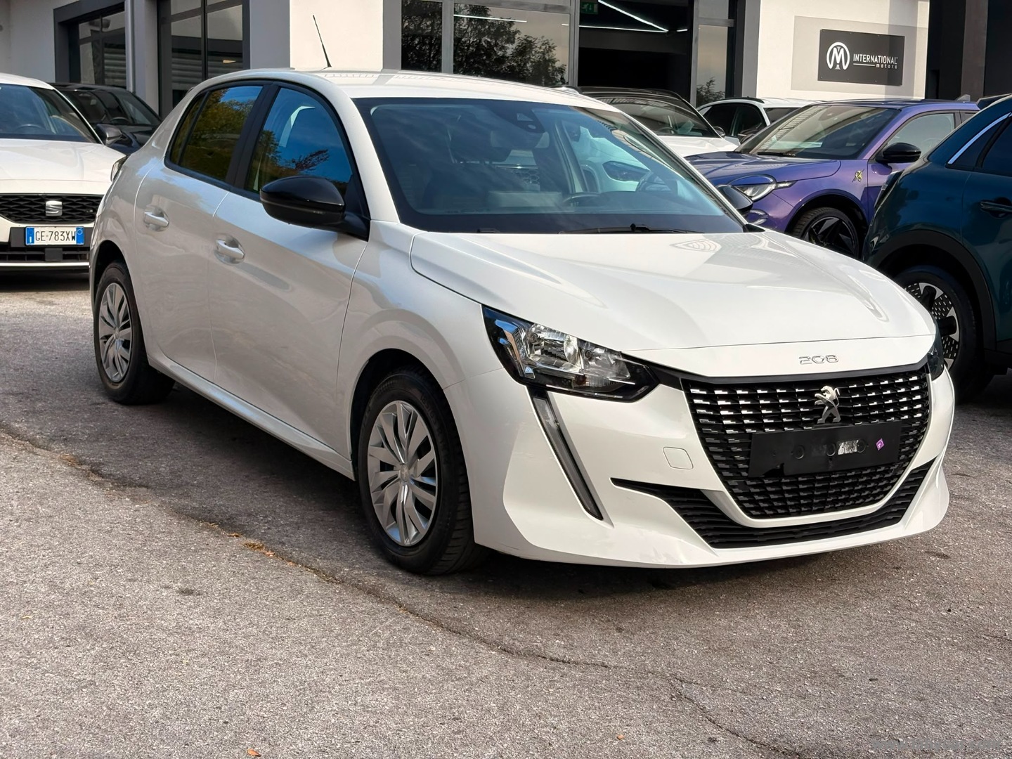 Peugeot 208 BlueHDi 100 S&S 5p. Active - Immagine 3