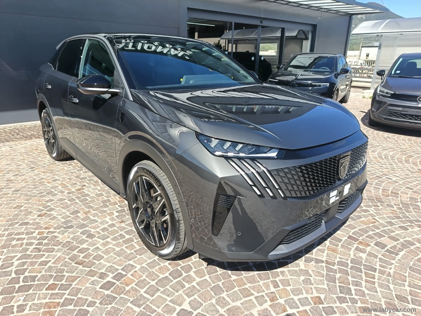 Peugeot 3008 Hybrid 145 e-DCS6 GT - Immagine 3