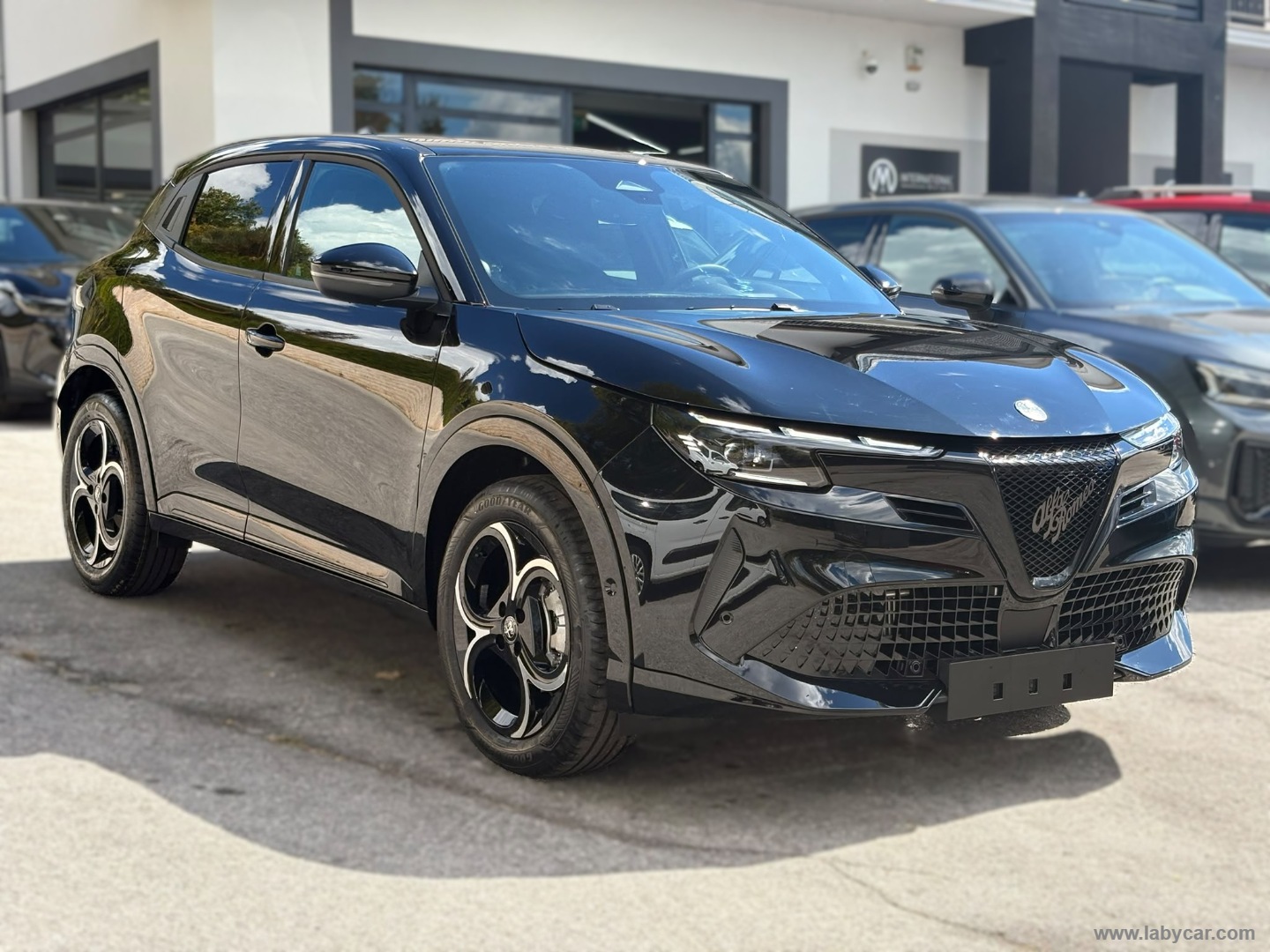 Alfa Romeo Junior 1.2 145 CV Hybrid eDCT6 Ti - Immagine 3