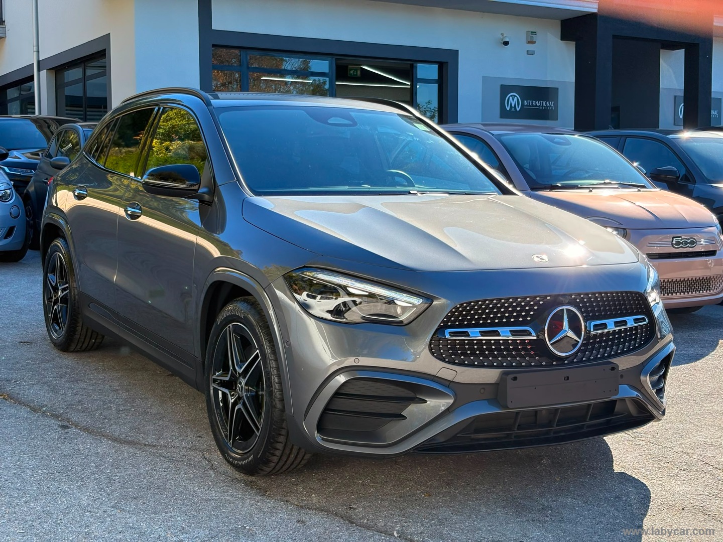 Mercedes-Benz Classe GLA 200 d Automatic AMG Line Extra - Immagine 3