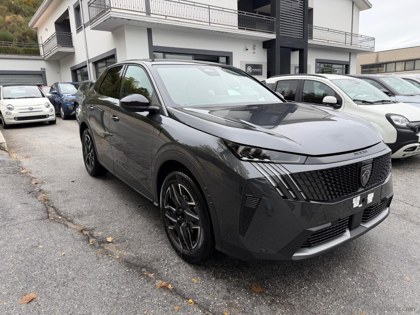 3008 Hybrid 145 e-DCS6 GT - immagine 3