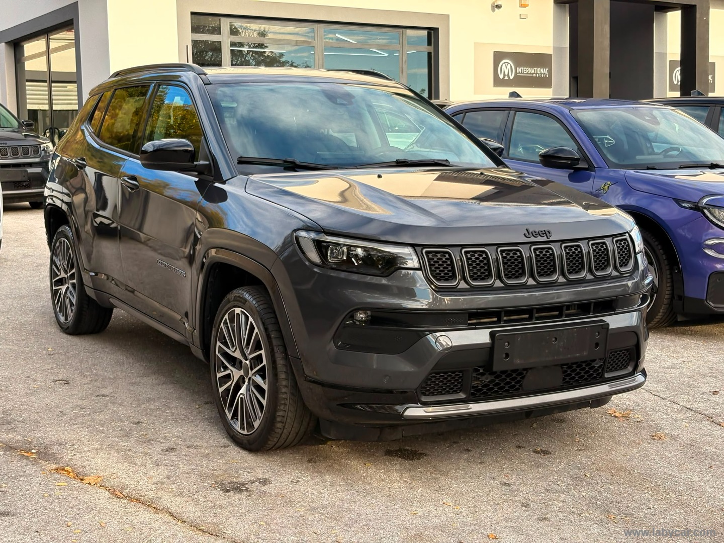 Jeep Compass 1.5 T4 130CV MHEV 2WD Summit - Immagine 3