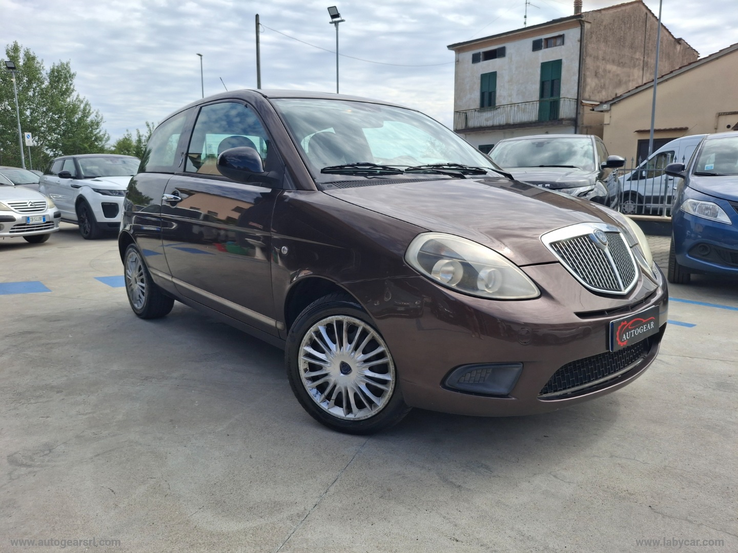 Ypsilon 1.2 69 CV Platinum - immagine 3