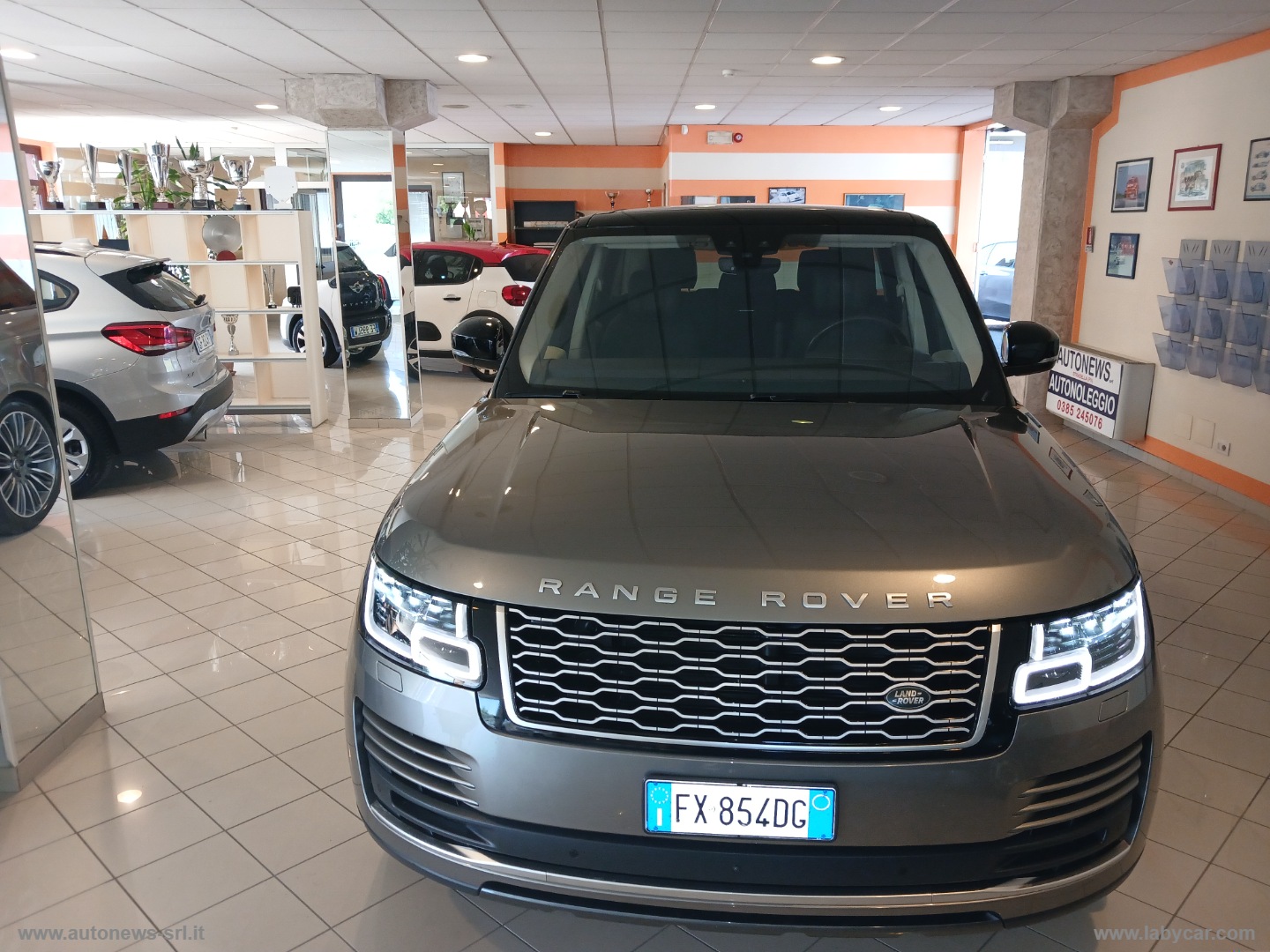Range Rover 4.4 SDV8 FULL OPTIONAL FULL OPTIONAL TAGLIANDO APPENA ESEGUITO - immagine 3