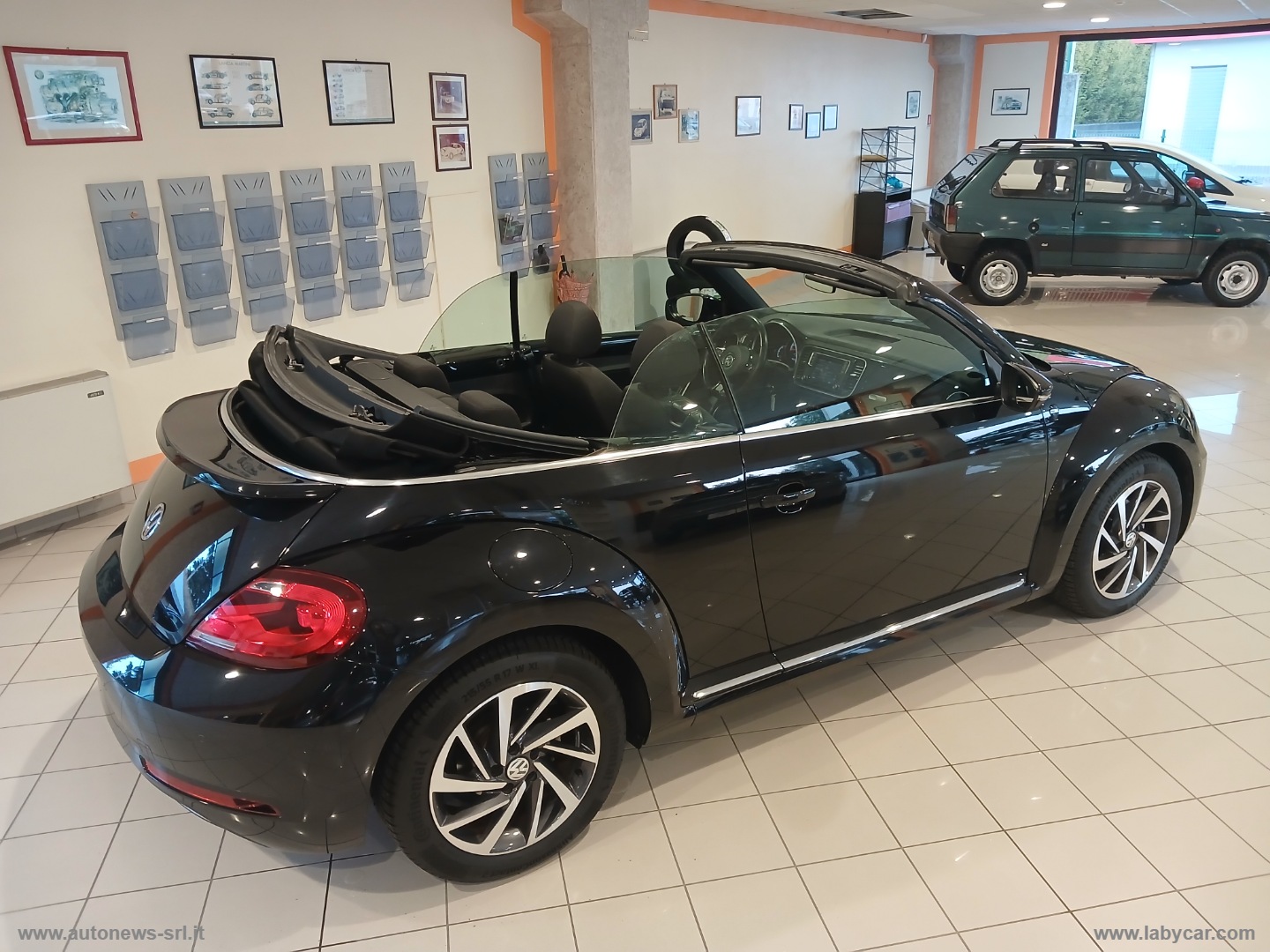 Maggiolino Cabrio 1.2 TSI Design BMT PARI AL NUOVO 22.800 KM - immagine 3