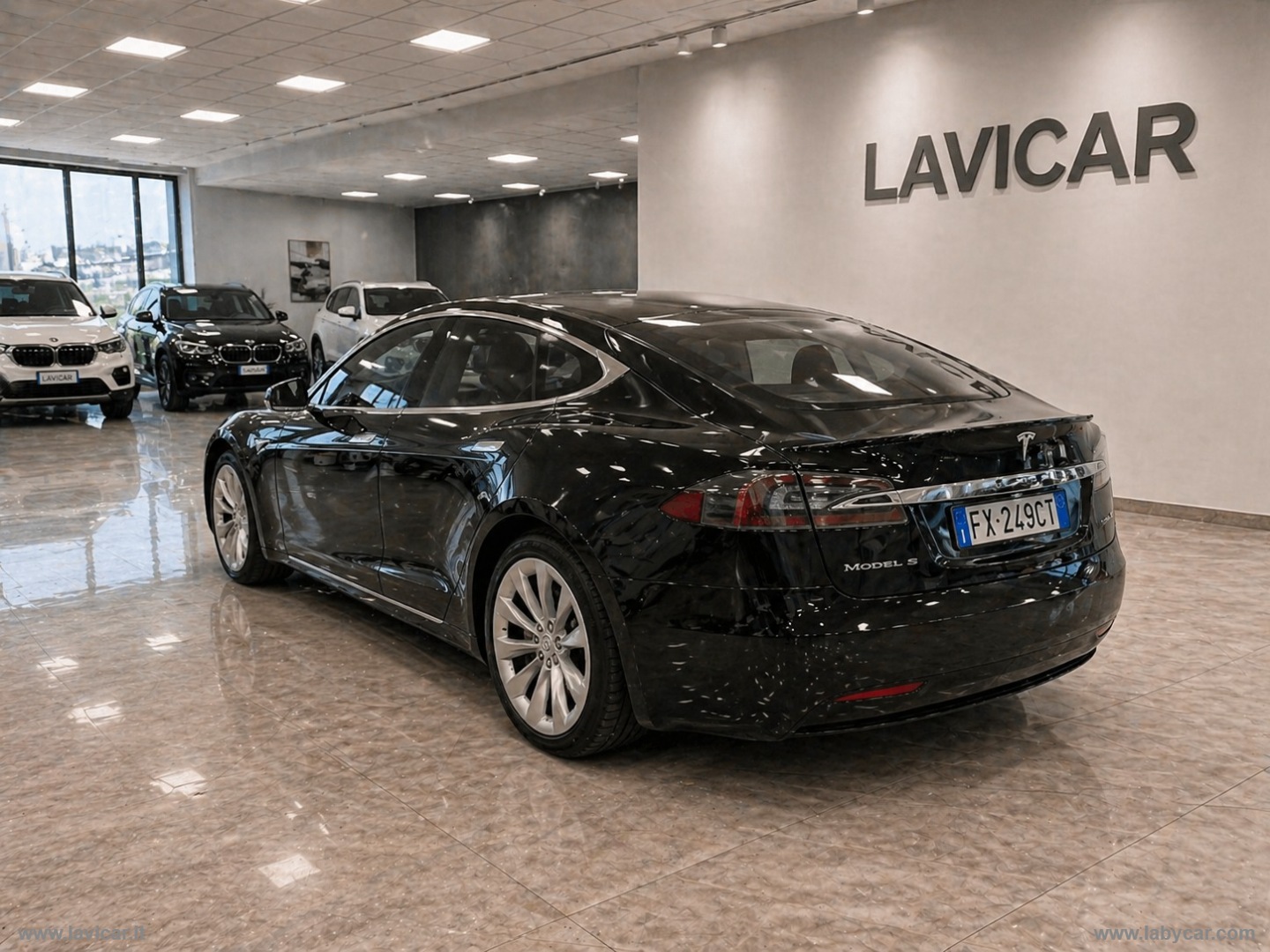 Model S 100kWh Long Range Dual Motor AWD - immagine 3