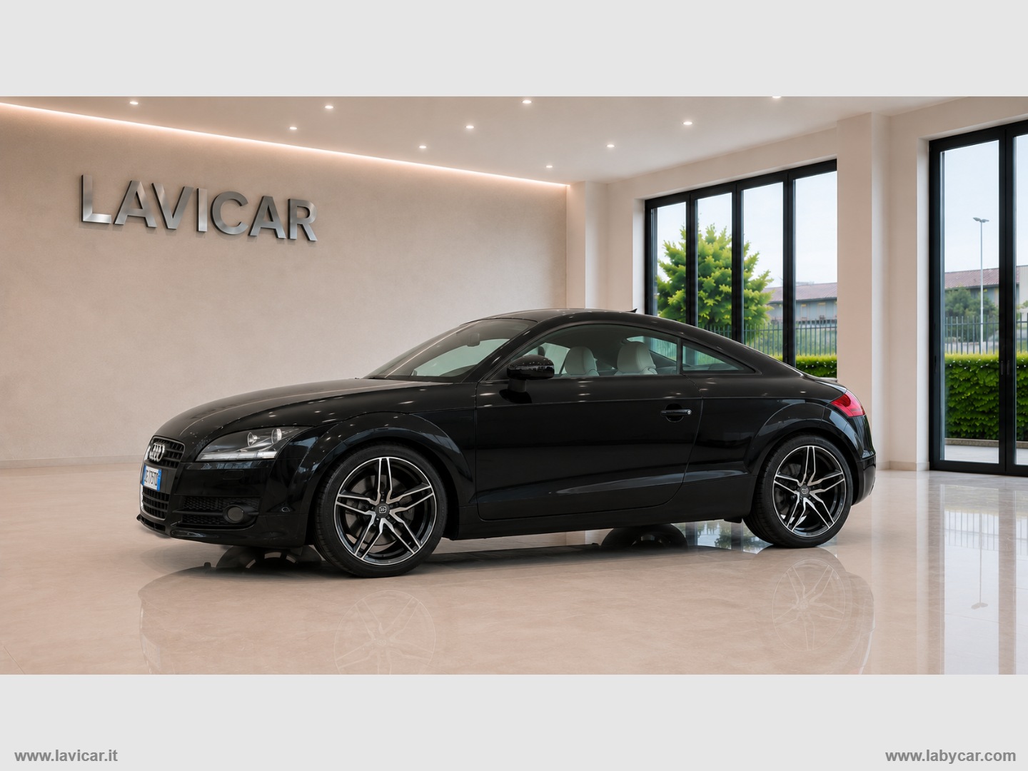 TT Coupé 2.0 TFSI - immagine 3