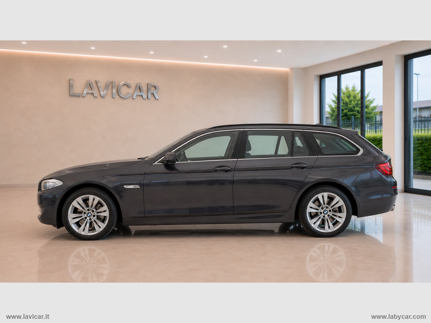 520d Touring Luxury - immagine 3