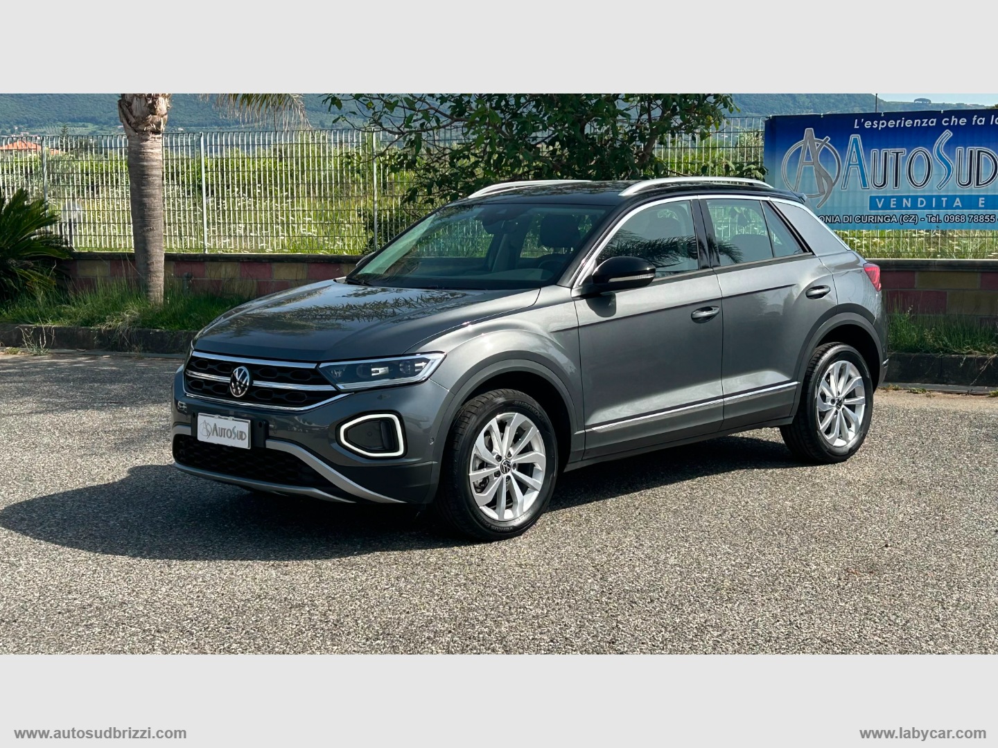 T-Roc 2.0 TDI 116 CV SCR Style - immagine 3