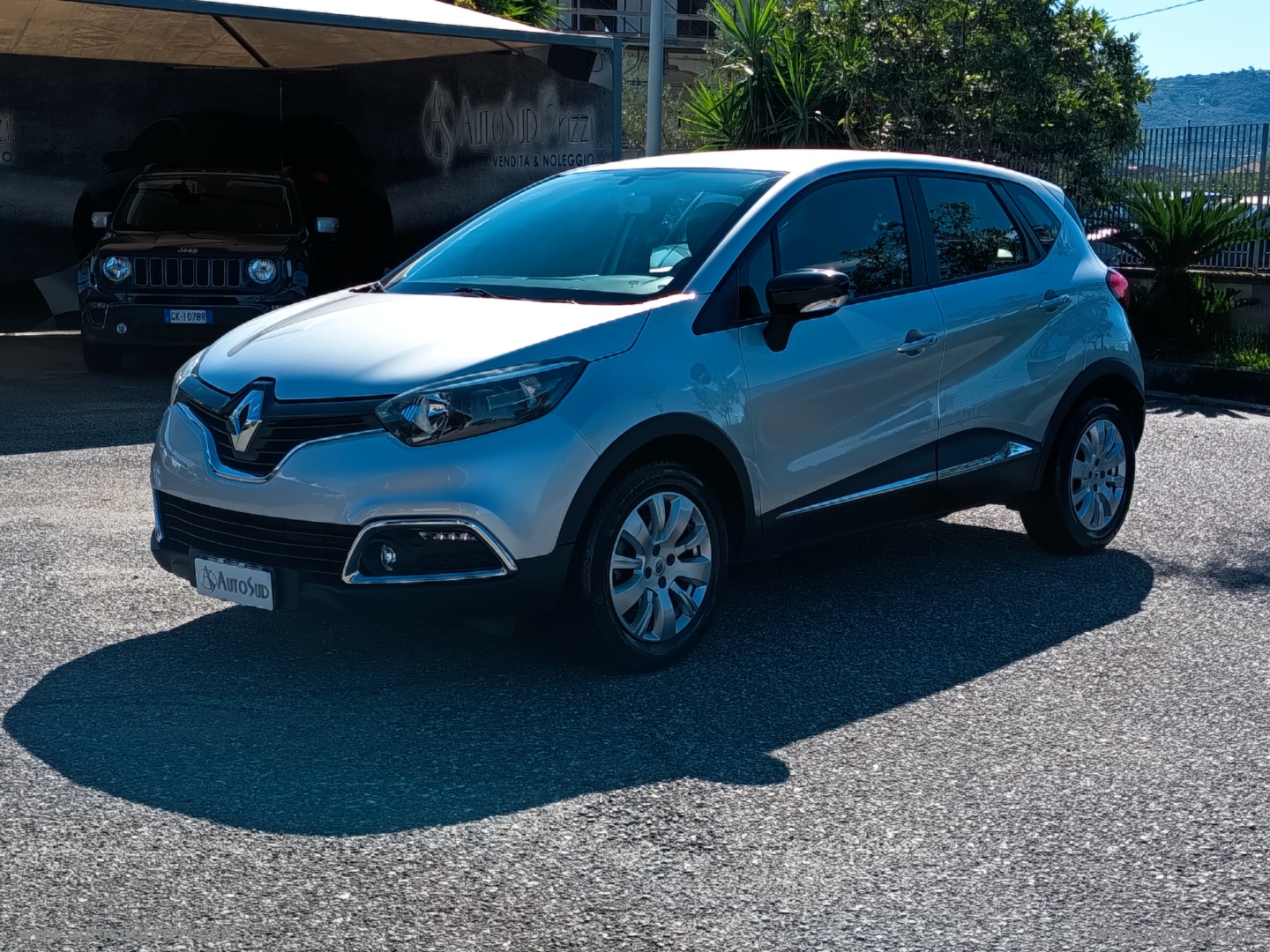 Captur 1.5 dCi 8V 90 CV S&S Live NAVI - immagine 3