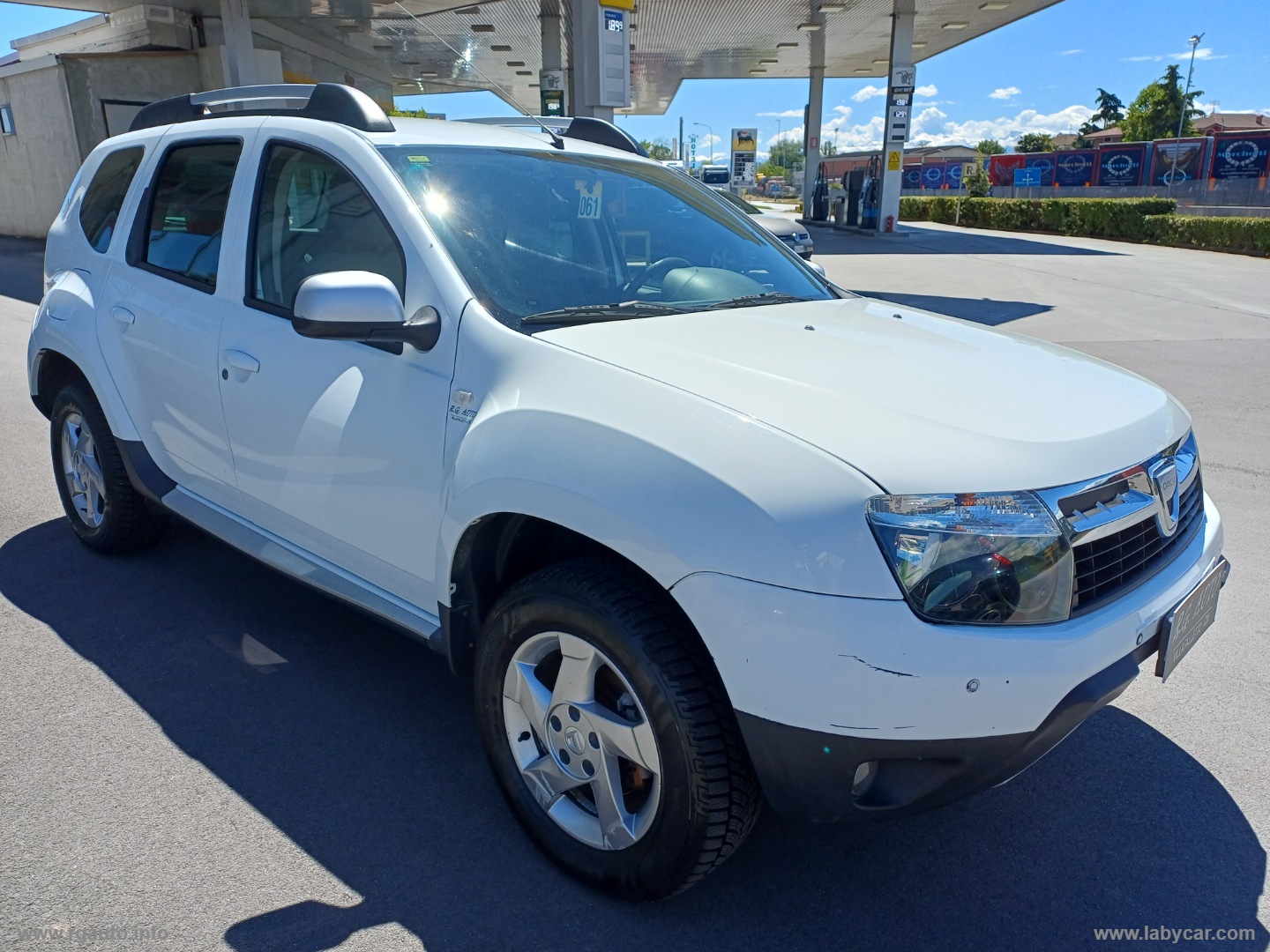 Duster 1.5 dCi 110CV 4x4 Lauréate Autoc. - immagine 3
