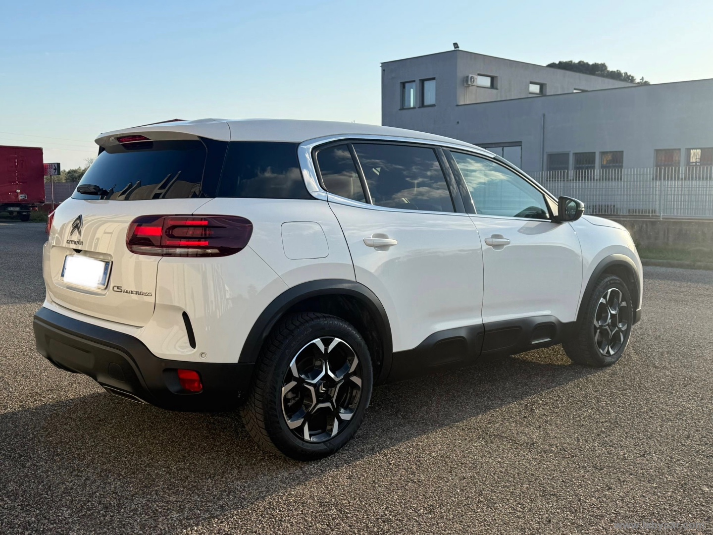 C5 Aircross BlueHDi 130 S&S EAT8 Shine - immagine 3