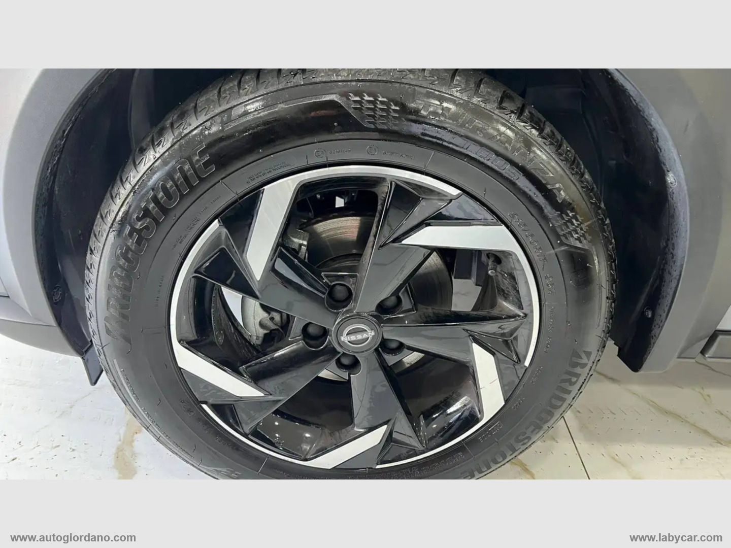 Juke 1.0 DIG-T 114 CV DCT Acenta - immagine 3