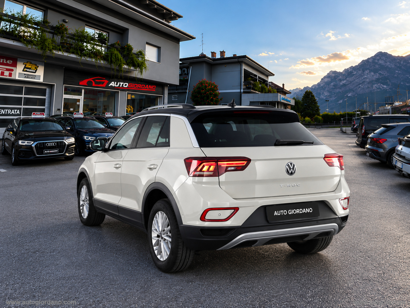 T-Roc 1.5 TSI ACT DSG Life - immagine 3